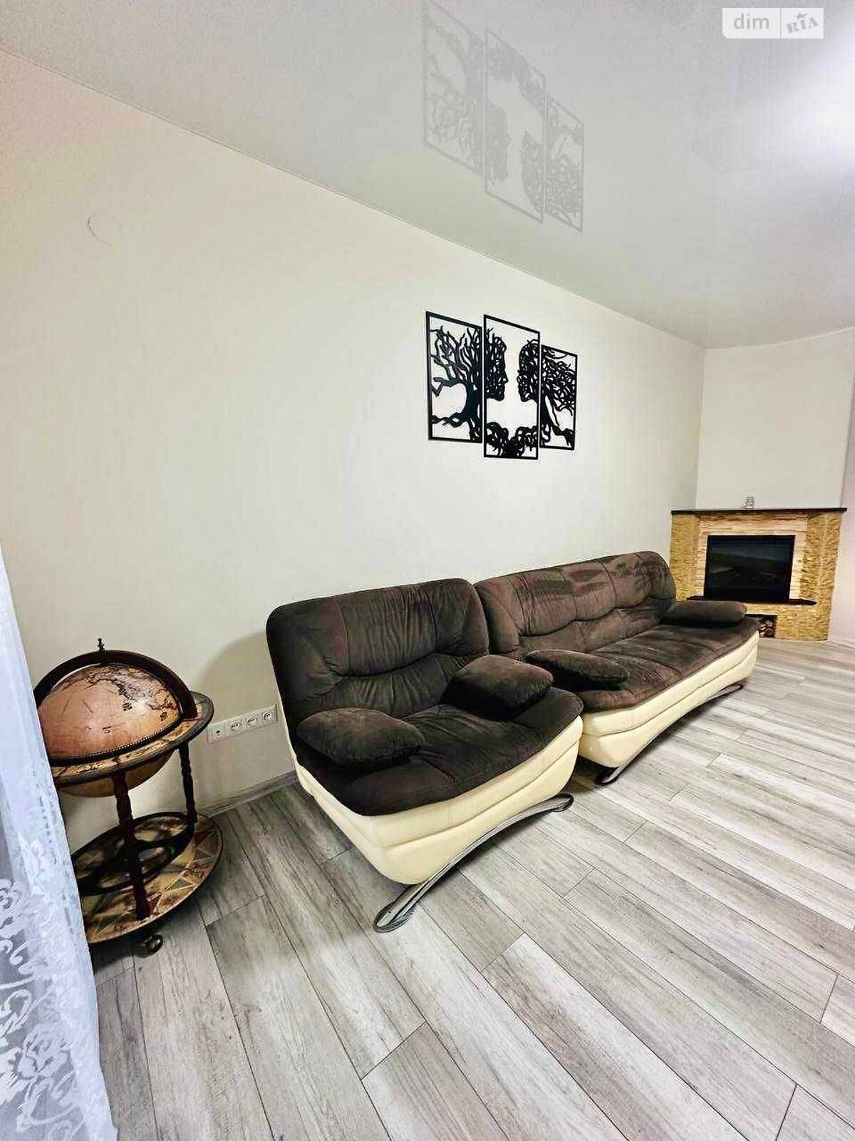 Продажа трехкомнатной квартиры в Днепре, на ул. Рабочая 146, район Рабочая фото 1 Продажа трехкомнатной квартиры в Днепре, на ул. Рабочая 146, район Рабочая фото 1