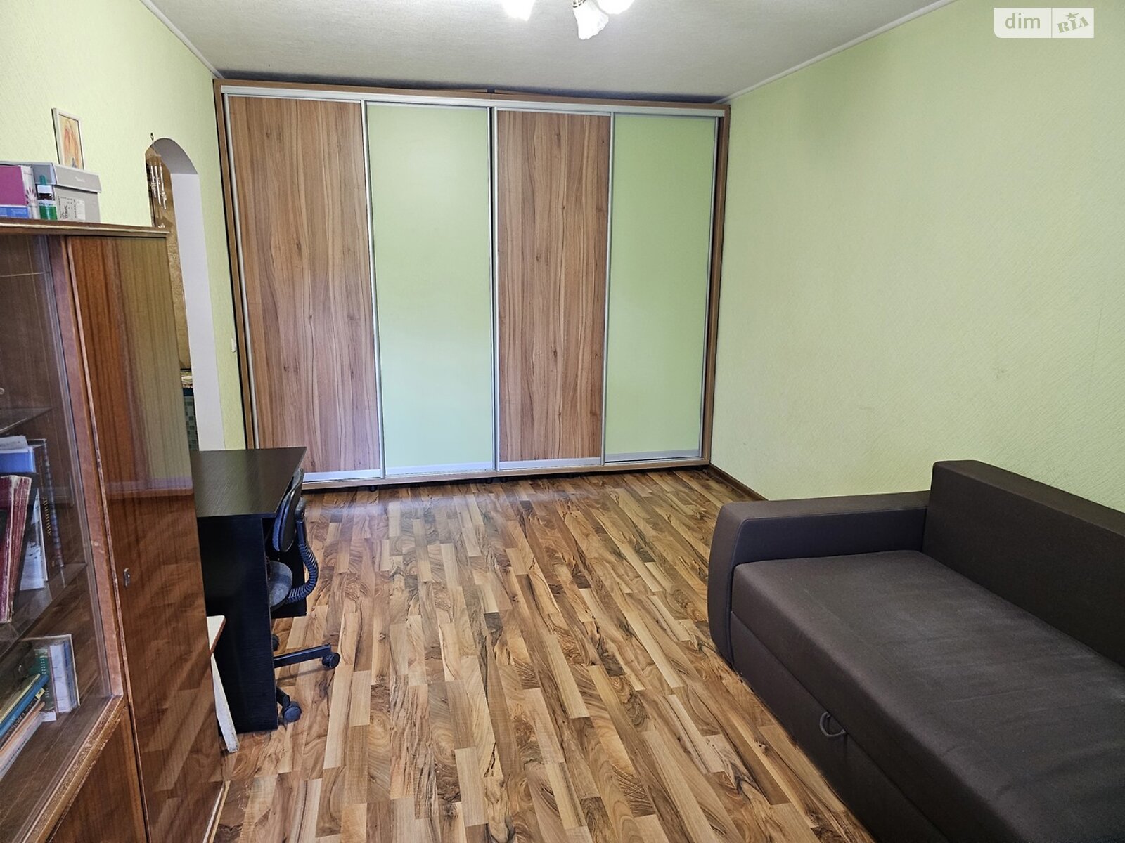 Продаж однокімнатної квартири в Дніпрі, на вул. Робоча 164, район Робоча фото 1 Продаж однокімнатної квартири в Дніпрі, на вул. Робоча 164, район Робоча фото 1
