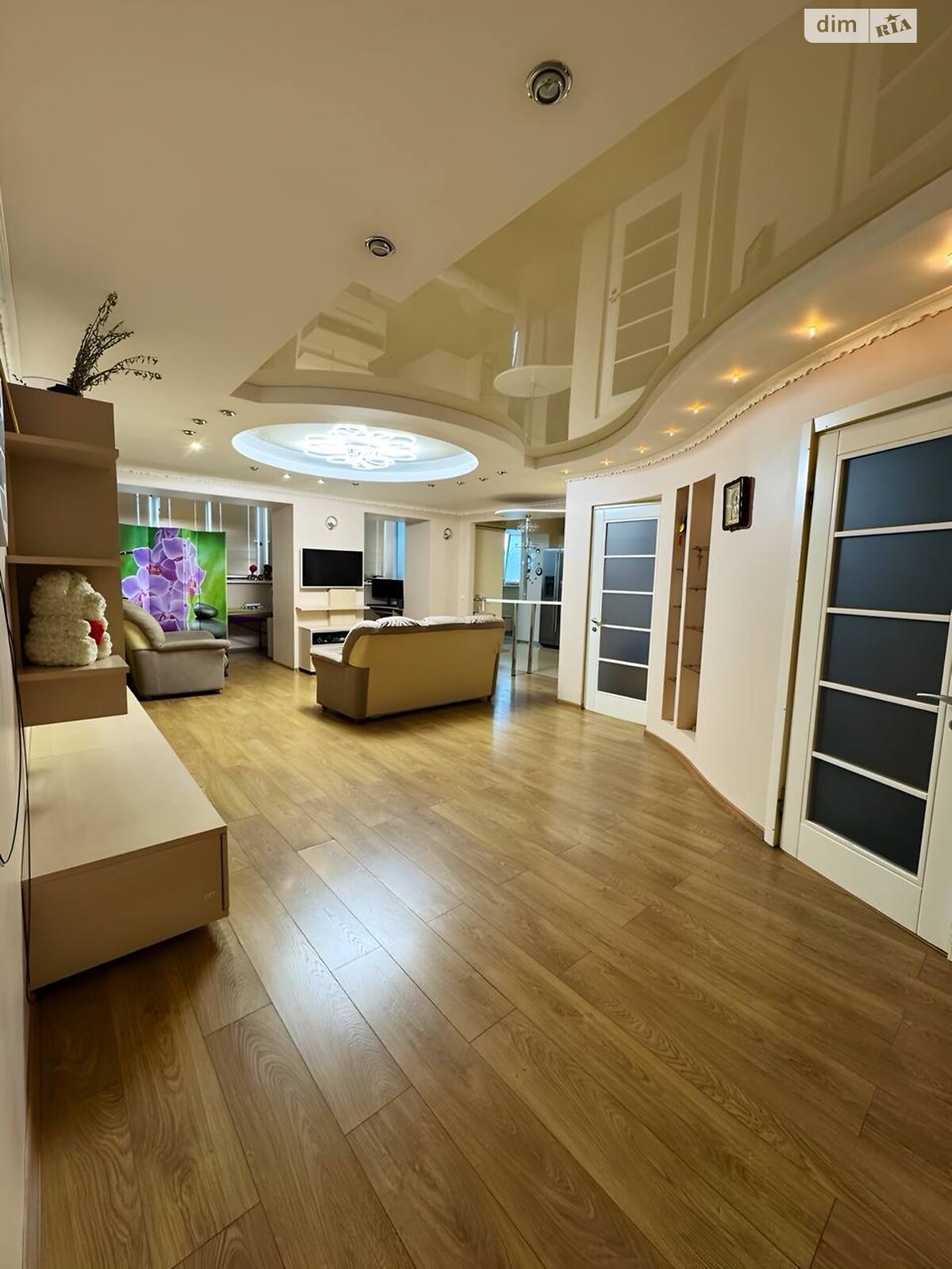 Продажа трехкомнатной квартиры в Днепре, на ул. Рабочая 154, район Рабочая фото 1