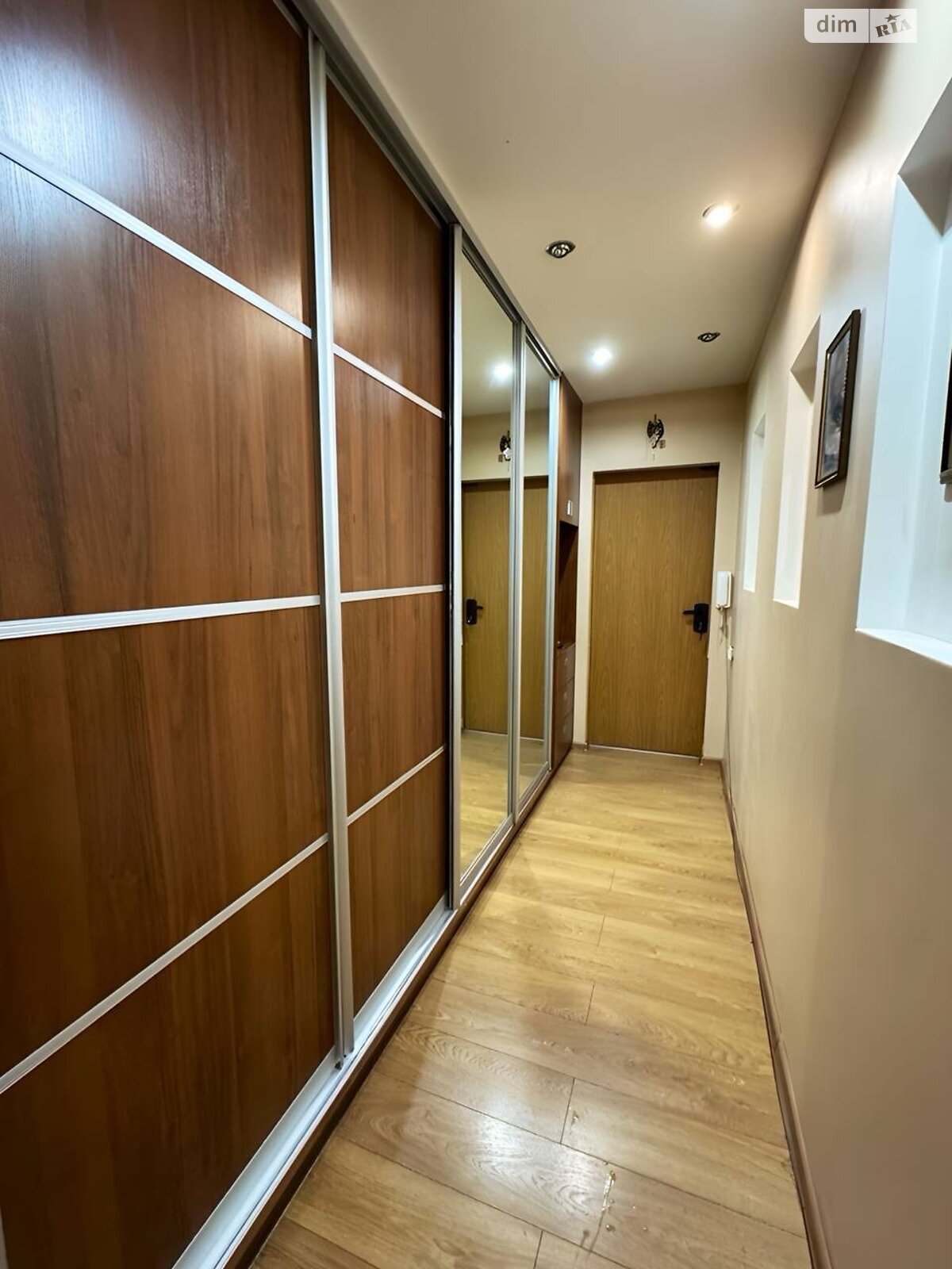 Продажа трехкомнатной квартиры в Днепре, на ул. Рабочая 154, район Рабочая фото 1