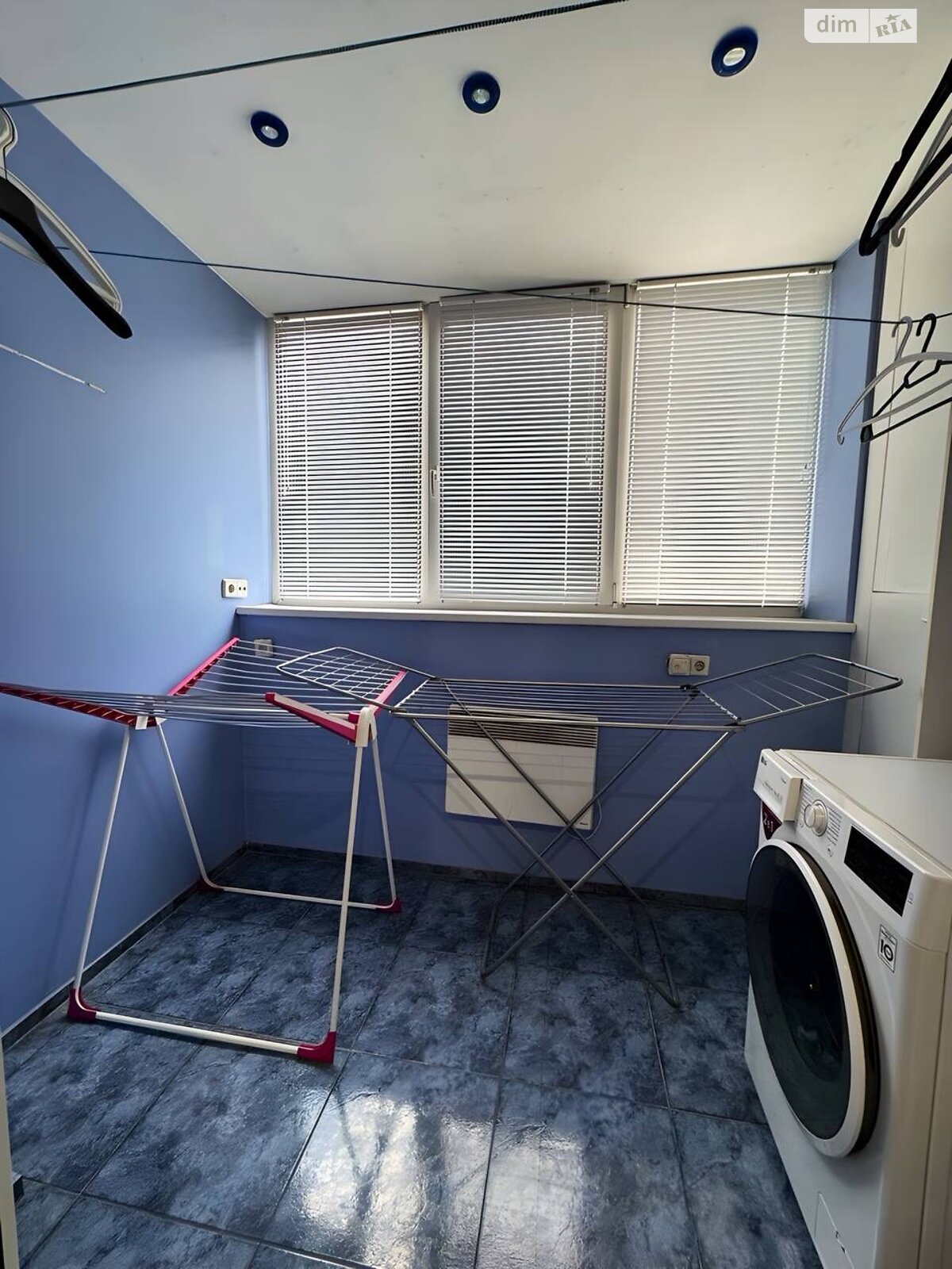 Продажа трехкомнатной квартиры в Днепре, на ул. Рабочая 154, район Рабочая фото 1