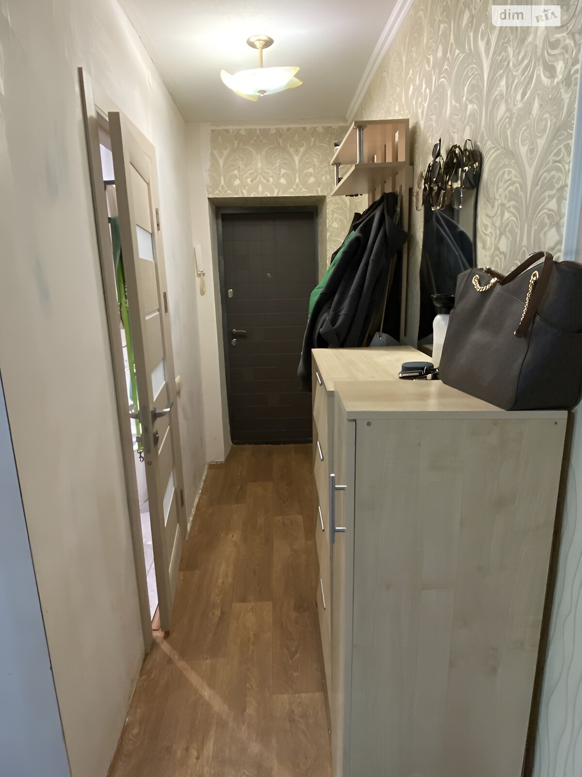 Продаж трикімнатної квартири в Дніпрі, на вул. Роторна 21, фото 1 Продаж трикімнатної квартири в Дніпрі, на вул. Роторна 21, фото 1