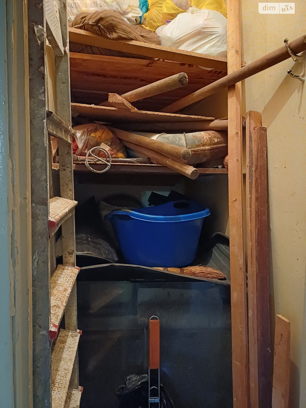 Продажа двухкомнатной квартиры в Днепре, на ул. Кременная 27, кв. 10, район Самарский фото 1 Продажа двухкомнатной квартиры в Днепре, на ул. Кременная 27, кв. 10, район Самарский фото 1