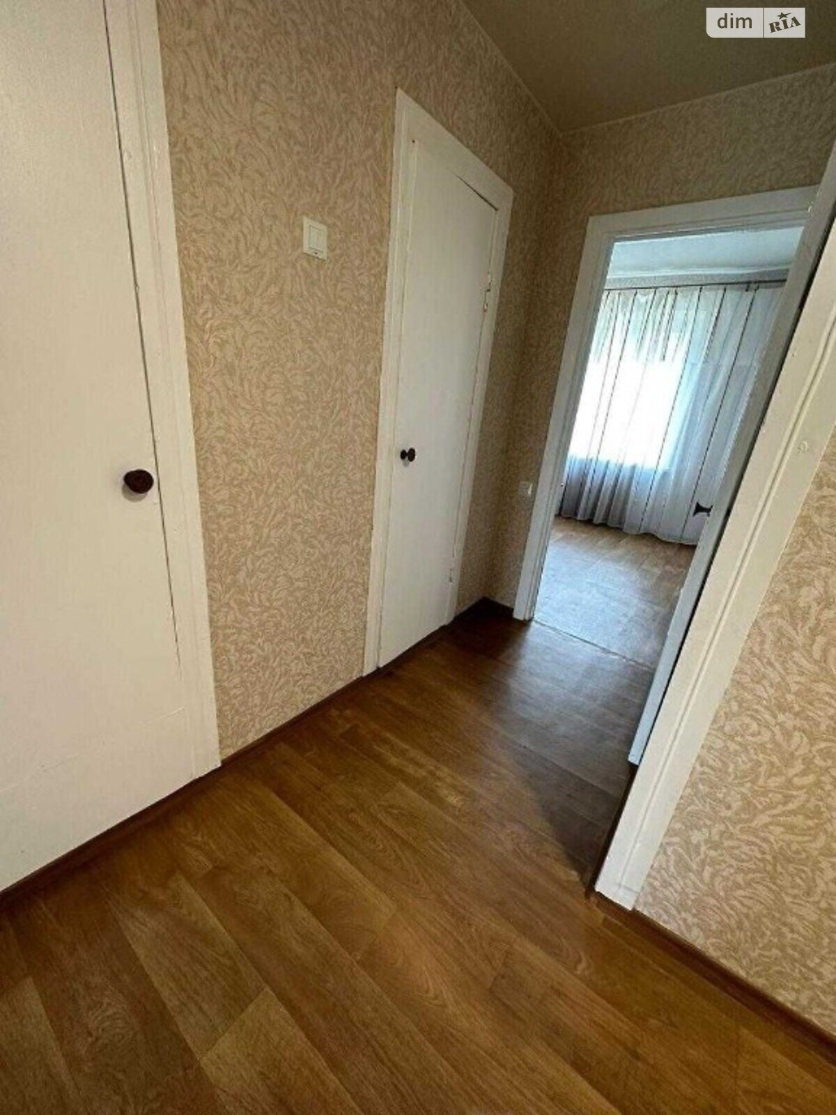 Продажа трехкомнатной квартиры в Днепре, на ул. Немировича-Данченко, район Самарский фото 1
