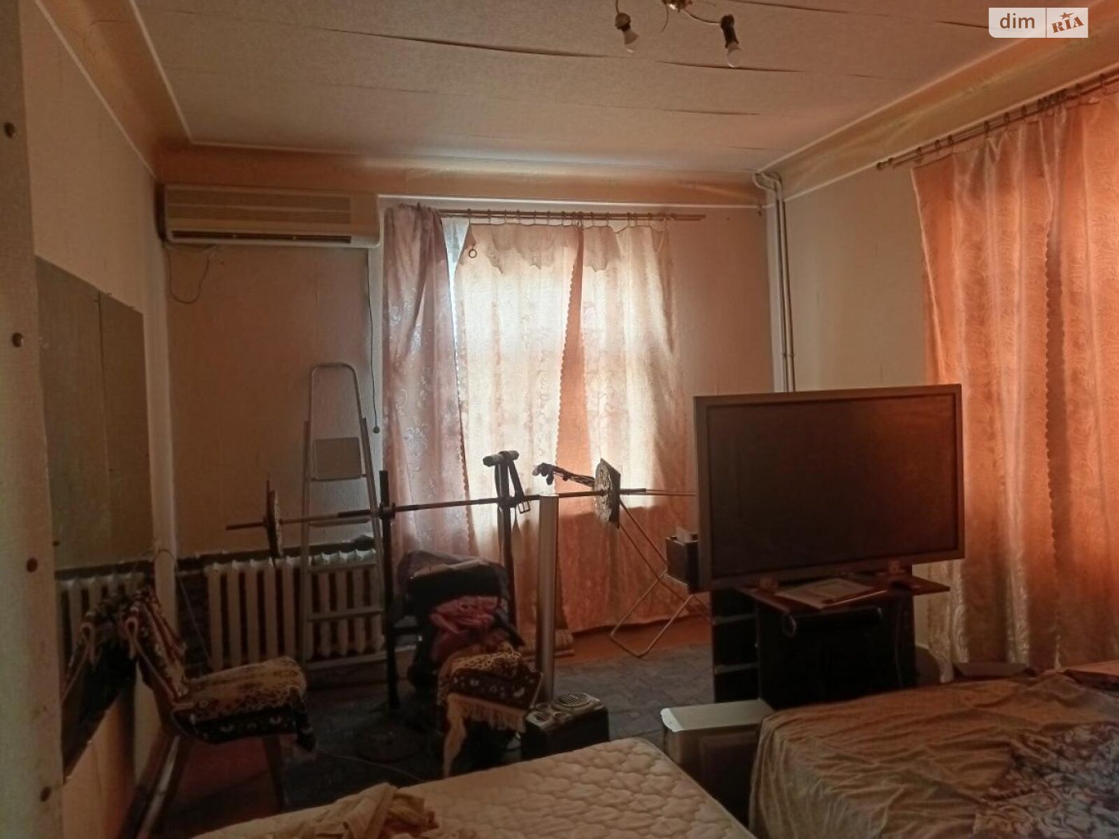Продажа трехкомнатной квартиры в Днепре, на ул. Семафорная, район Самарский фото 1