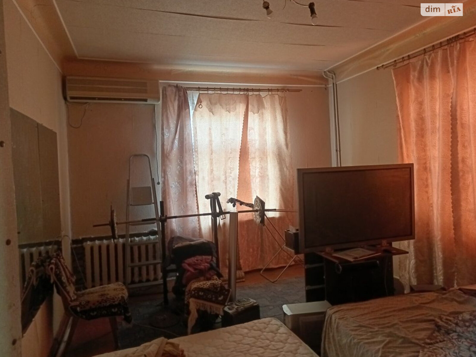 Продажа трехкомнатной квартиры в Днепре, на ул. Семафорная, район Самарский фото 1