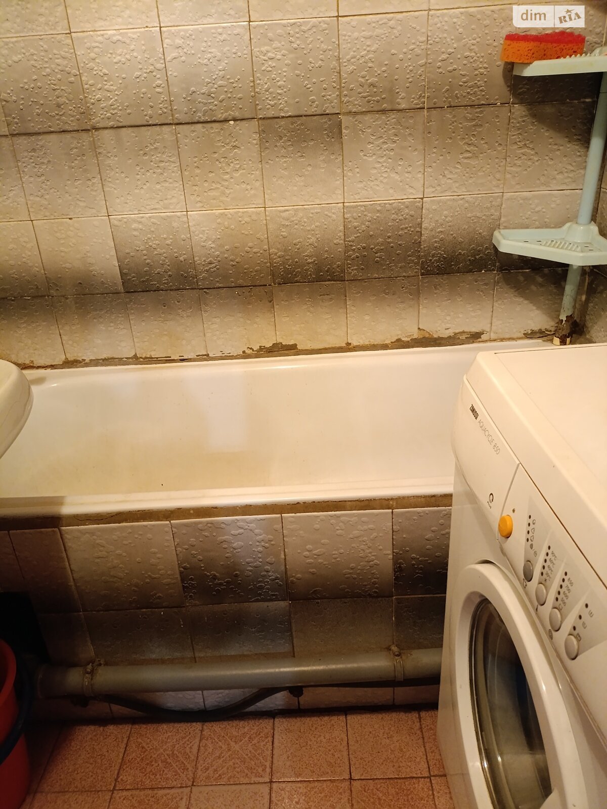 Продажа трехкомнатной квартиры в Днепре, на ул. Семафорная 40, район Самарский фото 1