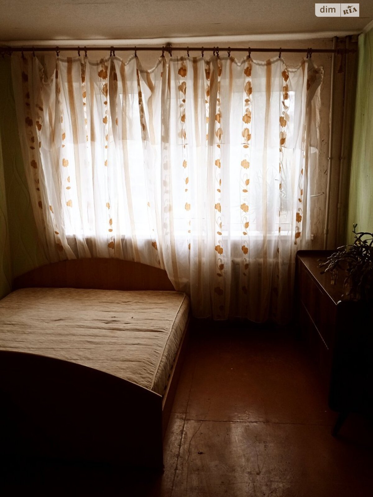 Продажа трехкомнатной квартиры в Днепре, на ул. Зимних Походов 41, район Самарский фото 1