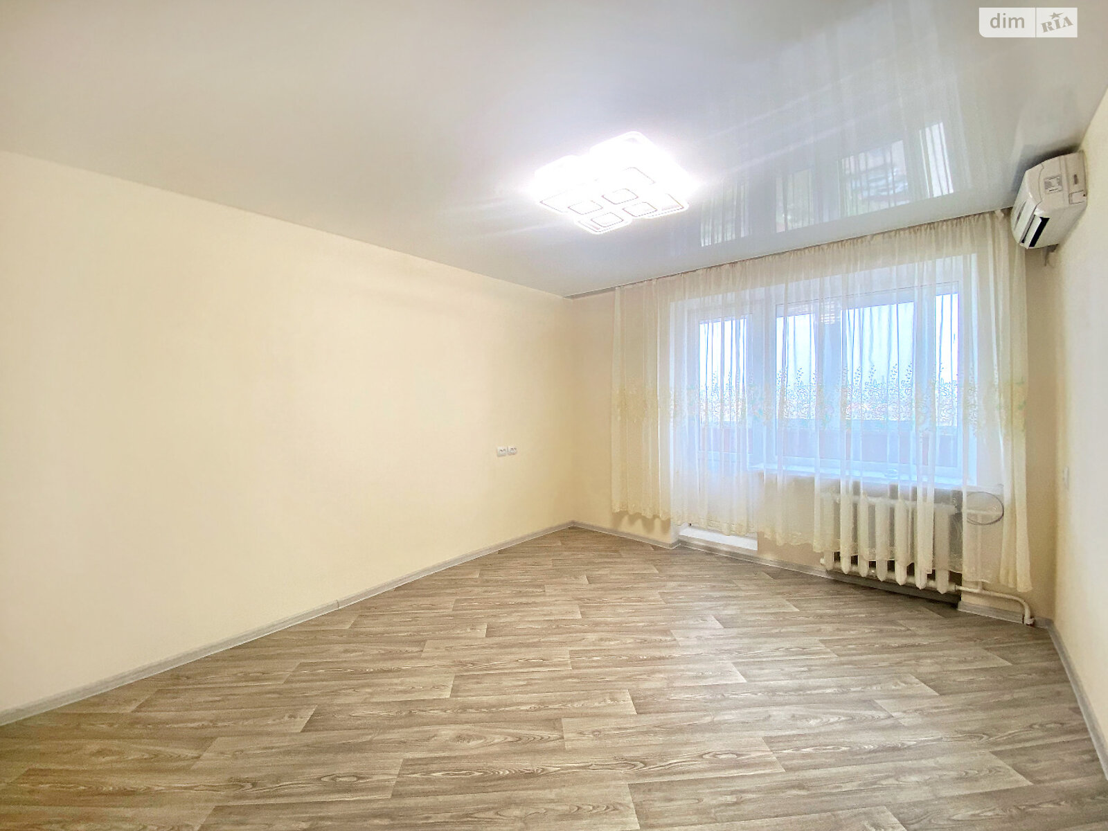 Продажа однокомнатной квартиры в Днепре, на ул. Семафорная, район Самарский фото 1