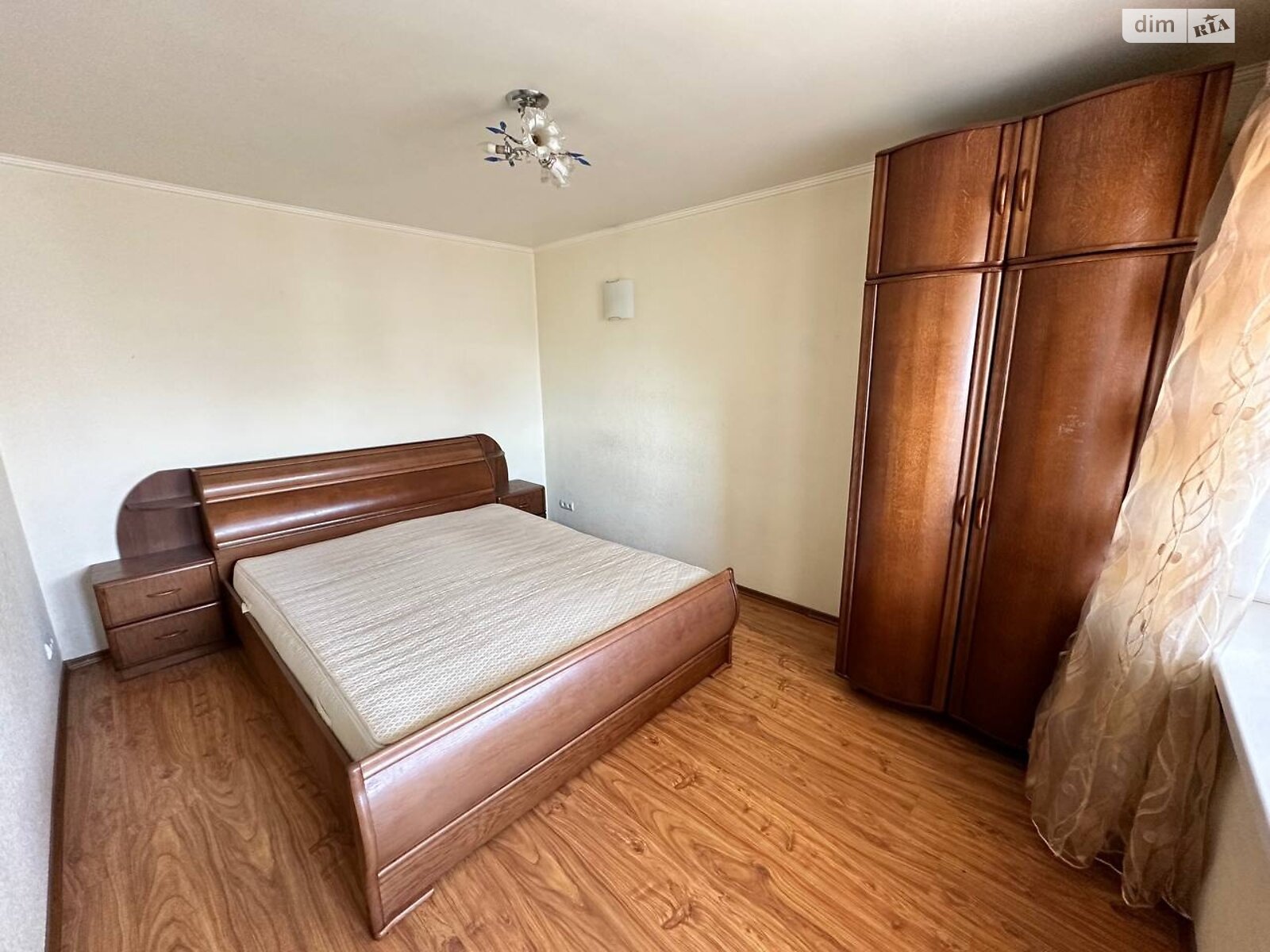 Продажа трехкомнатной квартиры в Днепре, на просп. Слобожанский 1, фото 1 Продажа трехкомнатной квартиры в Днепре, на просп. Слобожанский 1, фото 1
