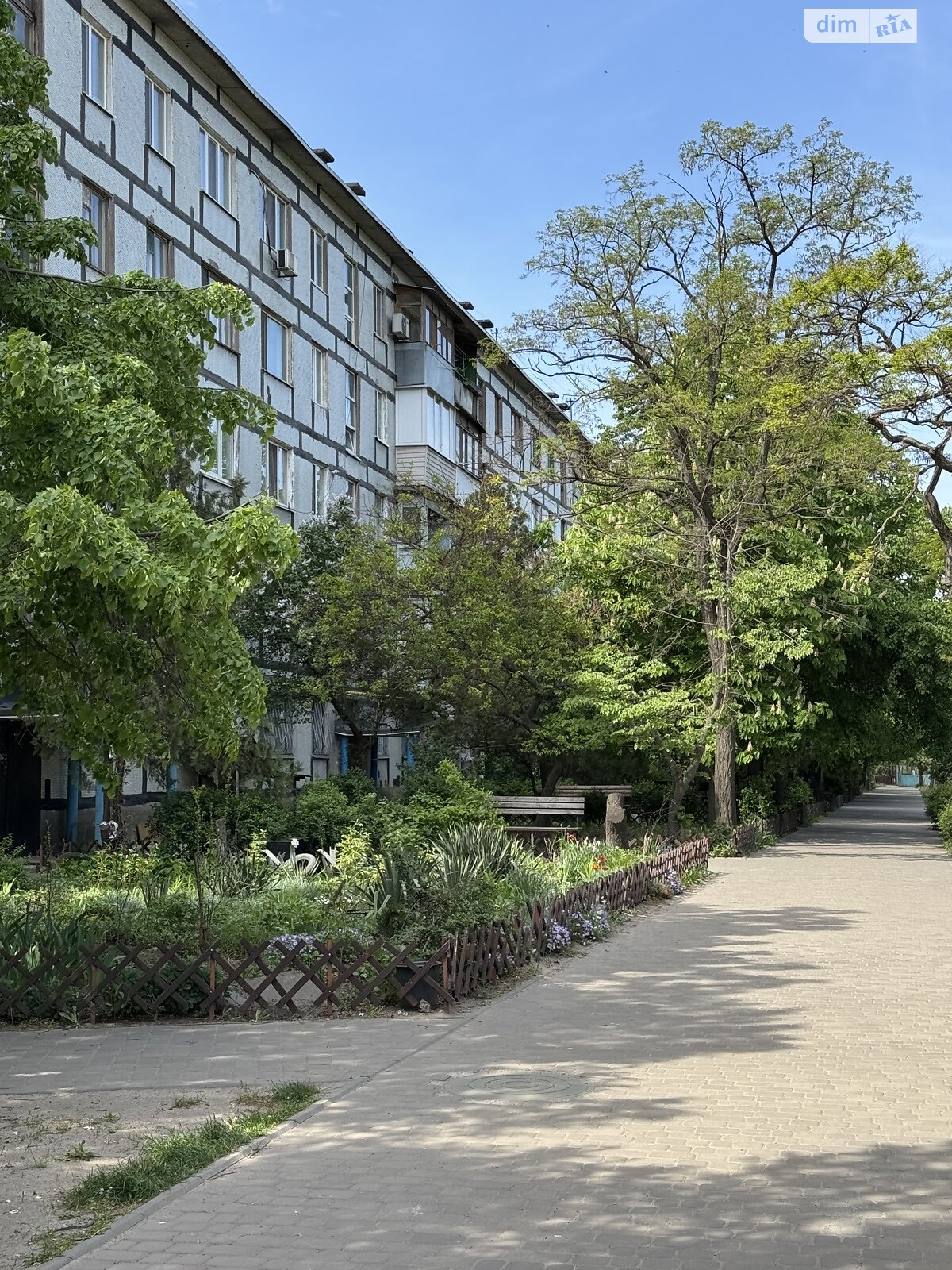 Продаж трикімнатної квартири в Дніпрі, на вул. Липова 16, район Північний фото 1 Продаж трикімнатної квартири в Дніпрі, на вул. Липова 16, район Північний фото 1