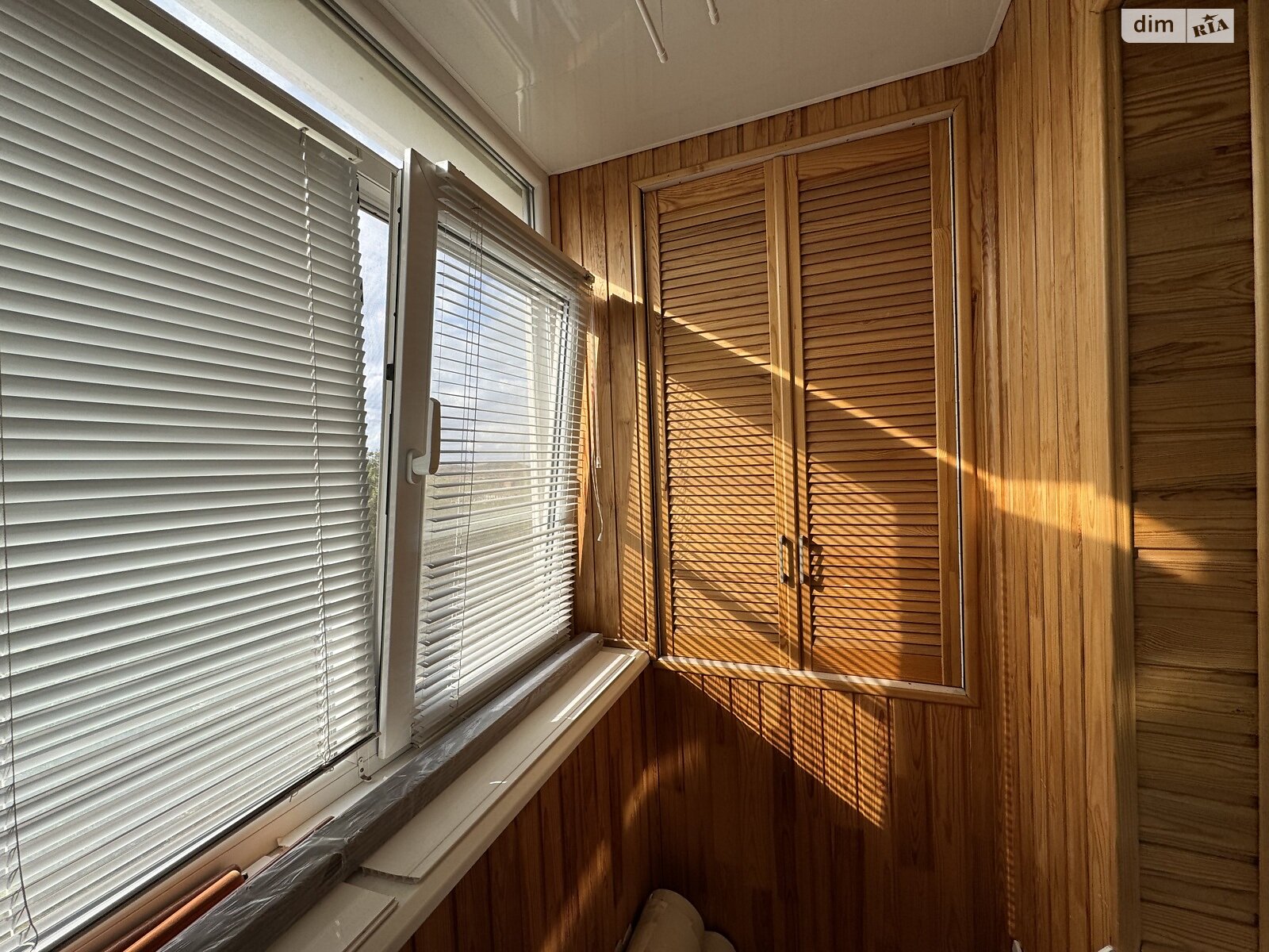 Продаж однокімнатної квартири в Дніпрі, на вул. Семафорна 13, район Північний фото 1