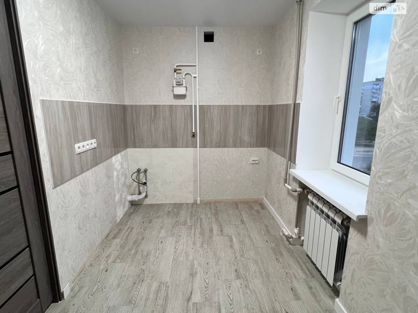 Продаж однокімнатної квартири в Дніпрі, на вул. Семафорна 13, район Північний фото 1