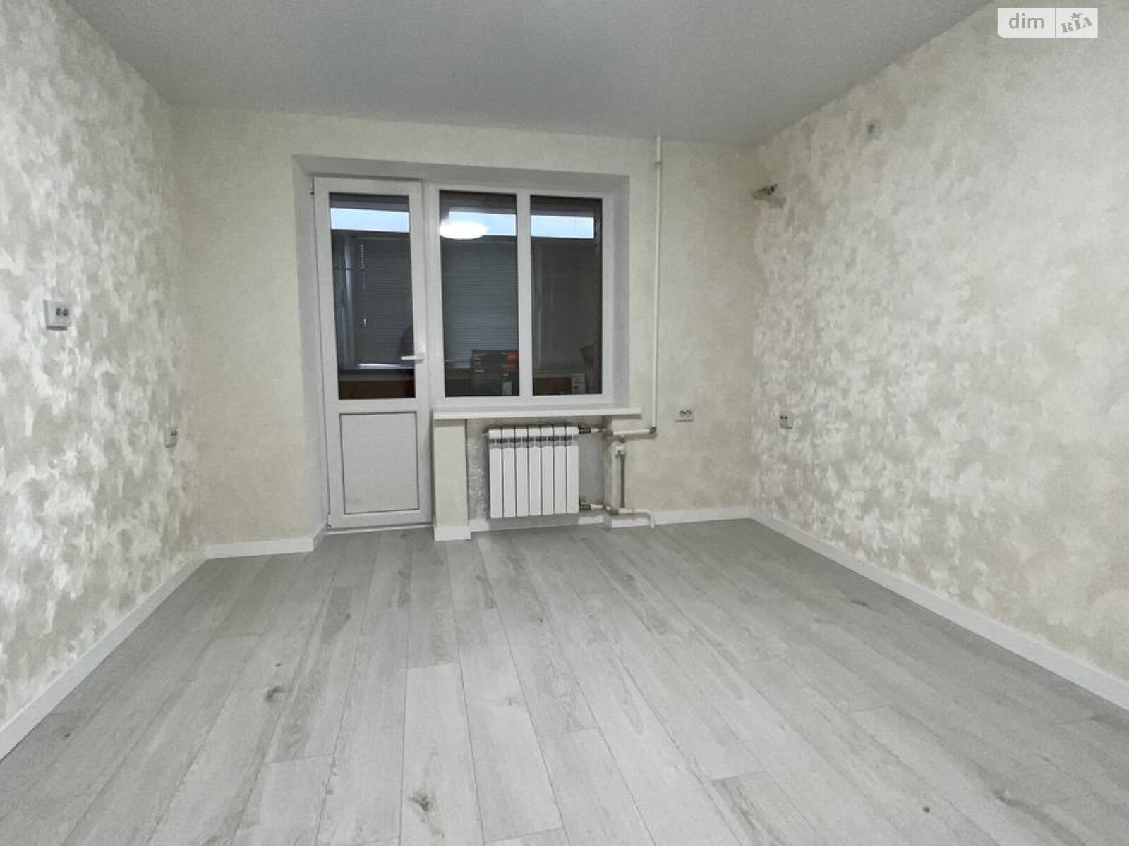 Продаж однокімнатної квартири в Дніпрі, на вул. Семафорна 13, район Північний фото 1