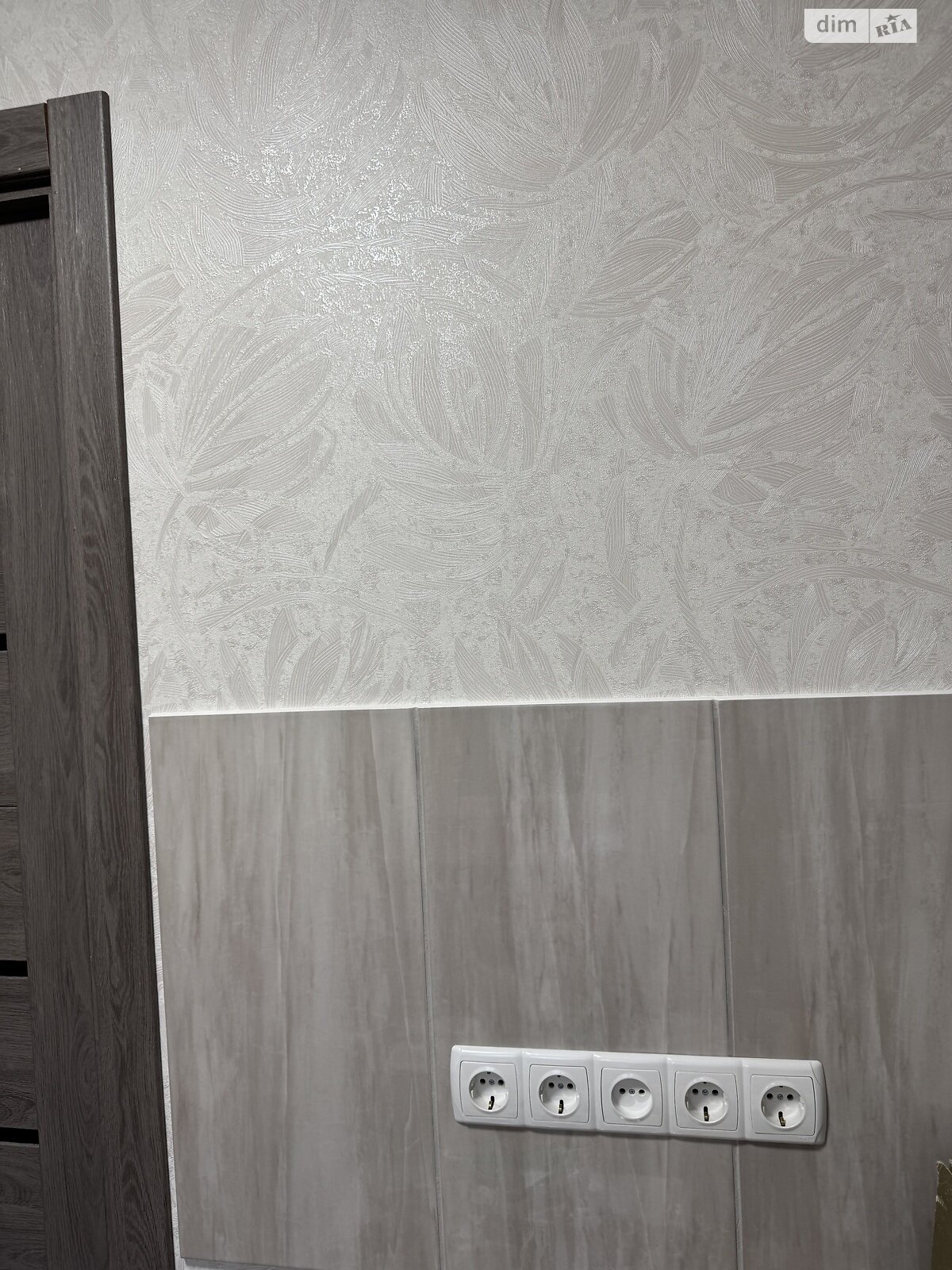 Продаж однокімнатної квартири в Дніпрі, на вул. Семафорна 13, район Північний фото 1