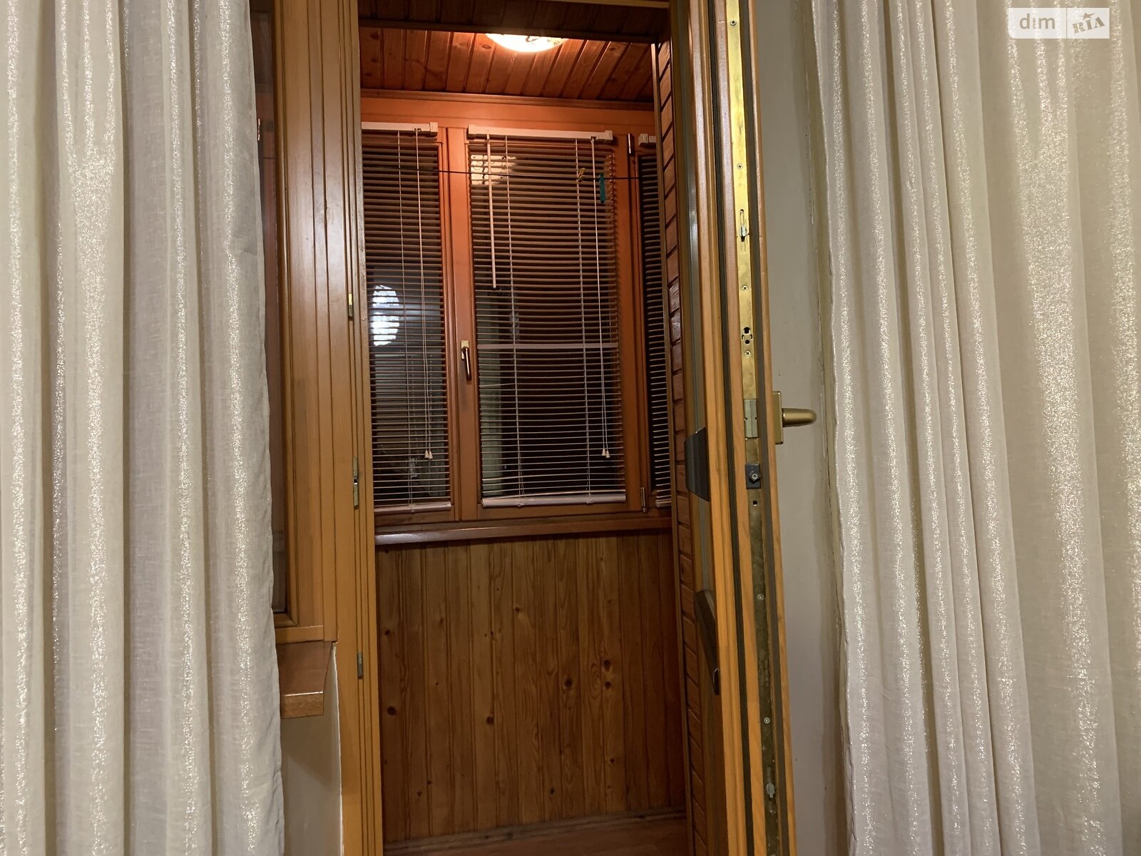 Продаж двокімнатної квартири в Дніпрі, на вул. Семафорна 38, район Північний фото 1