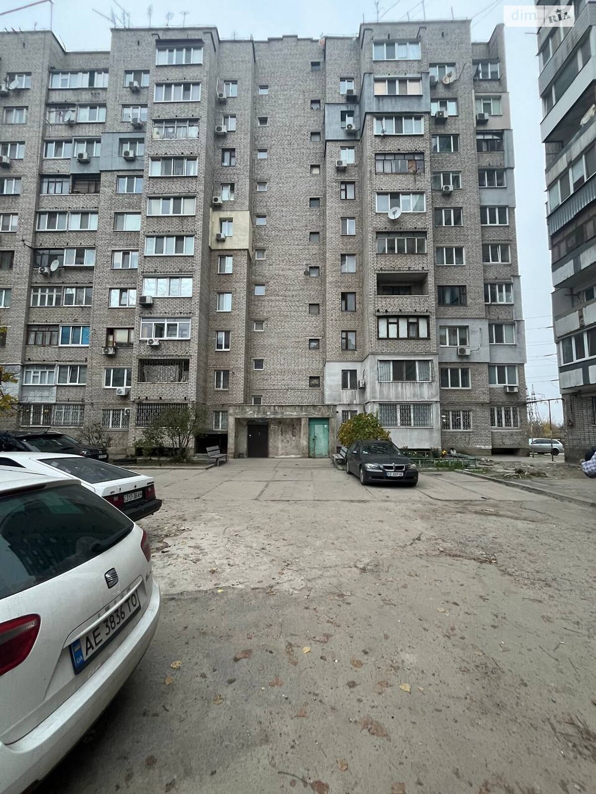 Продажа однокомнатной квартиры в Днепре, на ул. Семафорная 48, район Северный фото 1
