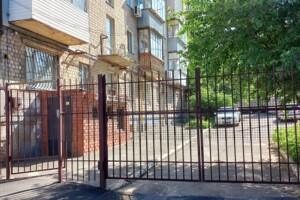 Продажа двухкомнатной квартиры в Днепре, на ул. Грушевского Михаила 54, район Шевченковский фото 2