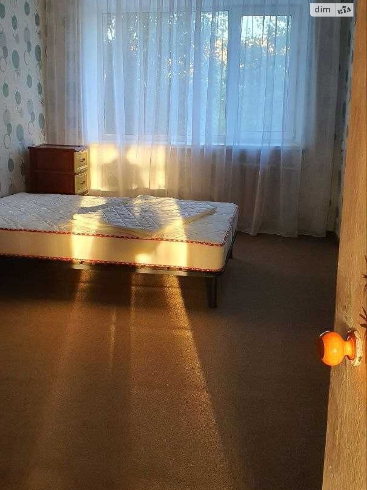 Продаж трикімнатної квартири в Дніпрі, на просп. Хмельницького Богдана 140Г, кв. 60, район Шевченківський фото 1 Продаж трикімнатної квартири в Дніпрі, на просп. Хмельницького Богдана 140Г, кв. 60, район Шевченківський фото 1