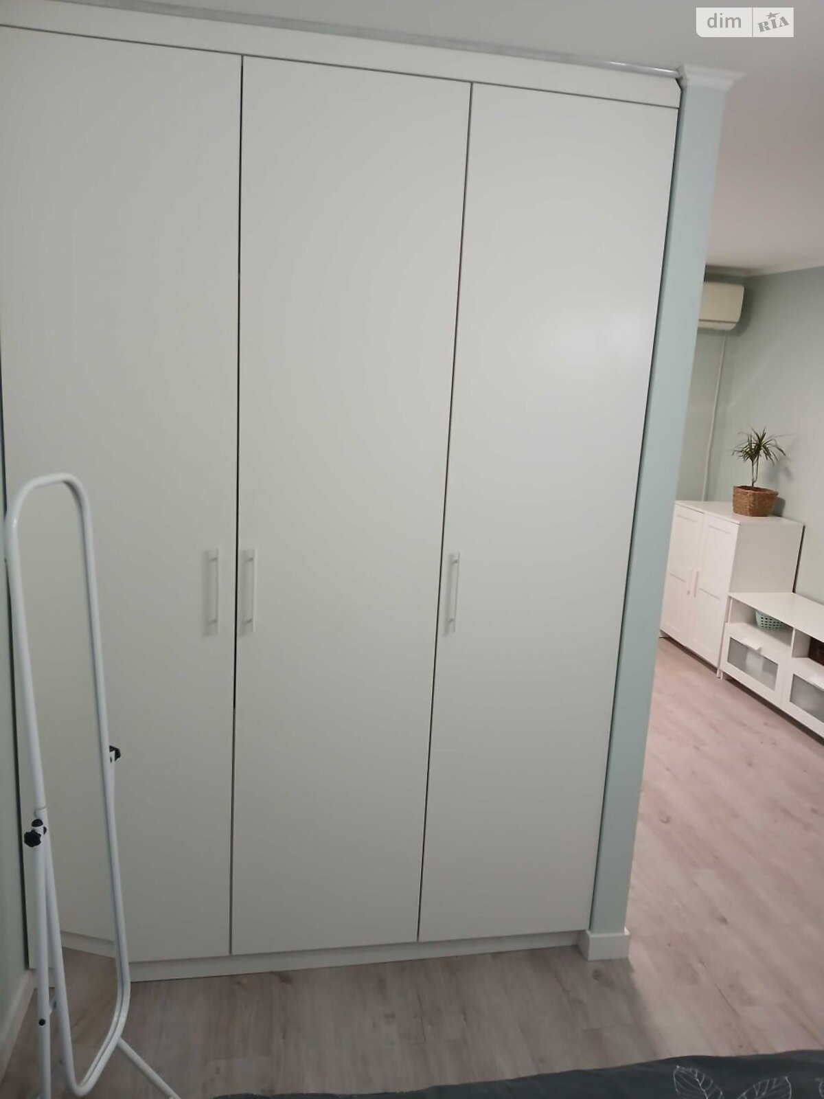 Продажа однокомнатной квартиры в Днепре, на просп. Хмельницкого Богдана 132А, район Шевченковский фото 1 Продажа однокомнатной квартиры в Днепре, на просп. Хмельницкого Богдана 132А, район Шевченковский фото 1