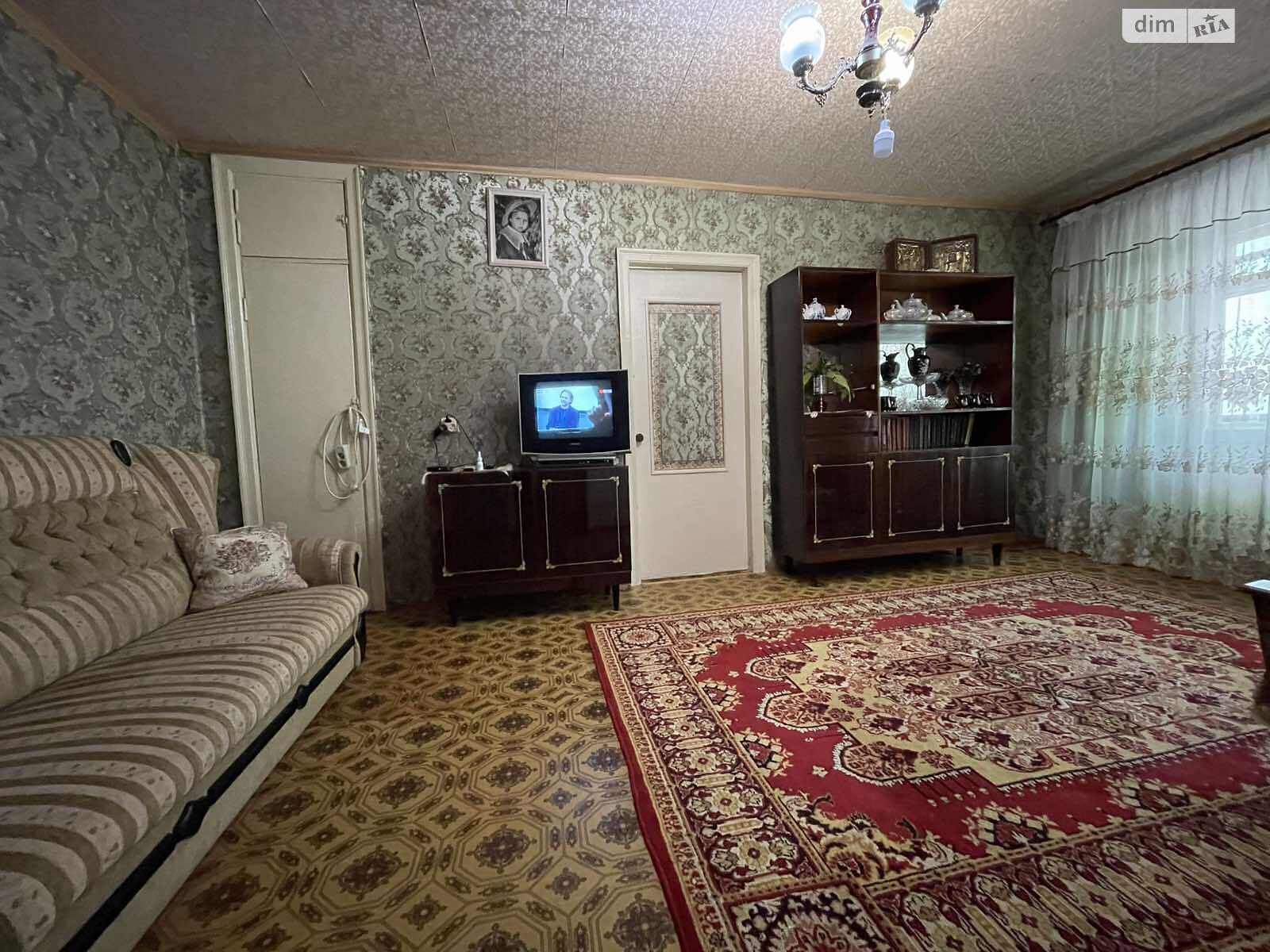 Продажа двухкомнатной квартиры в Днепре, на просп. Хмельницкого Богдана 39, район Шевченковский фото 1 Продажа двухкомнатной квартиры в Днепре, на просп. Хмельницкого Богдана 39, район Шевченковский фото 1