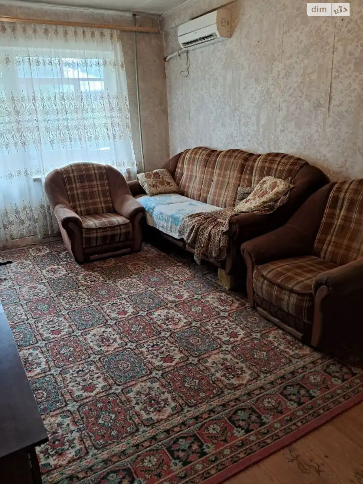 Продаж трикімнатної квартири в Дніпрі, на просп. Хмельницького Богдана 114, район Шевченківський фото 1 Продаж трикімнатної квартири в Дніпрі, на просп. Хмельницького Богдана 114, район Шевченківський фото 1