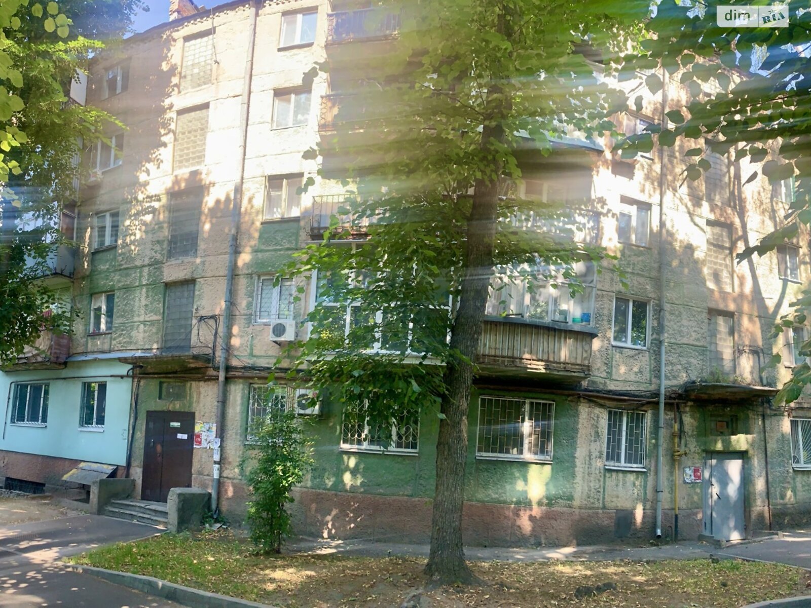 Продажа двухкомнатной квартиры в Днепре, на просп. Хмельницкого Богдана, район Шевченковский фото 1 Продажа двухкомнатной квартиры в Днепре, на просп. Хмельницкого Богдана, район Шевченковский фото 1