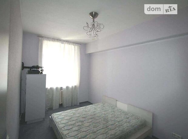 Продажа трехкомнатной квартиры в Днепре, на пл. Ленина 27 район Шевченковский фото 1 Продажа трехкомнатной квартиры в Днепре, на пл. Ленина 27 район Шевченковский фото 1