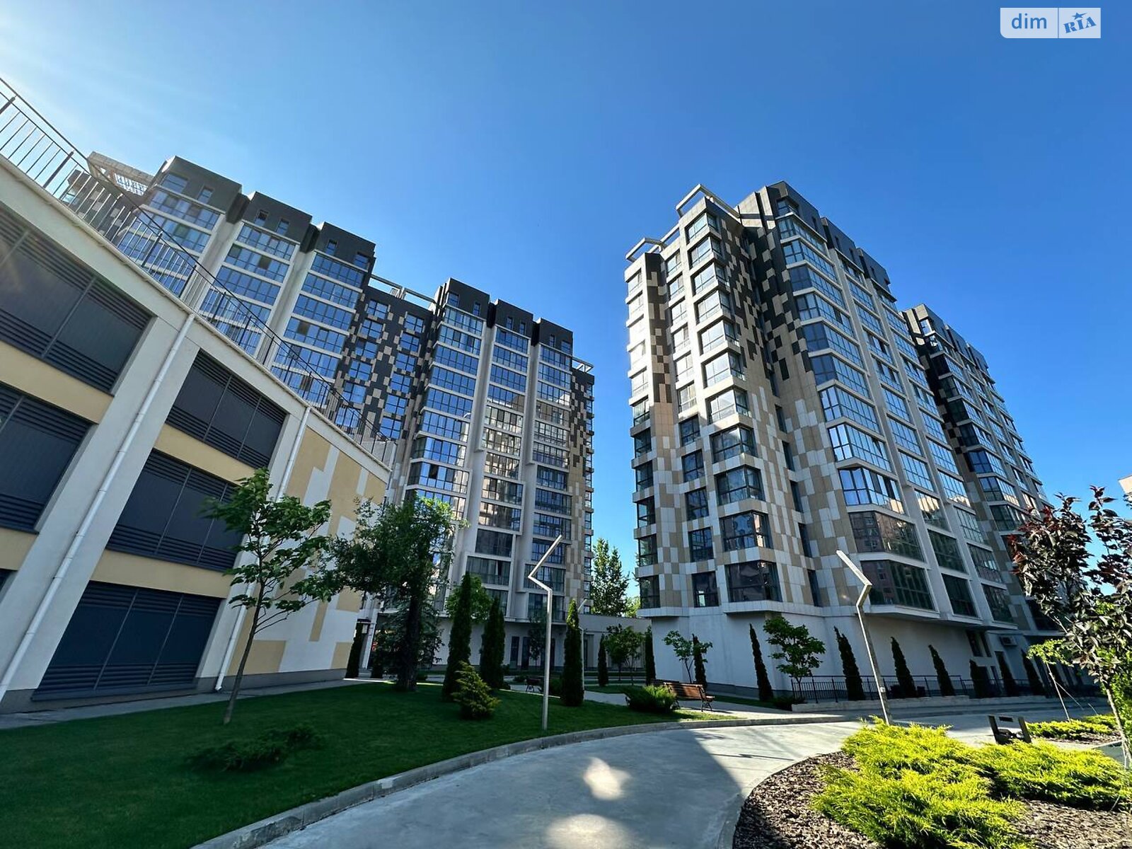Продажа четырехкомнатной квартиры в Днепре, на просп. Науки 112Б, кв. 96, район Шевченковский фото 1 Продажа четырехкомнатной квартиры в Днепре, на просп. Науки 112Б, кв. 96, район Шевченковский фото 1
