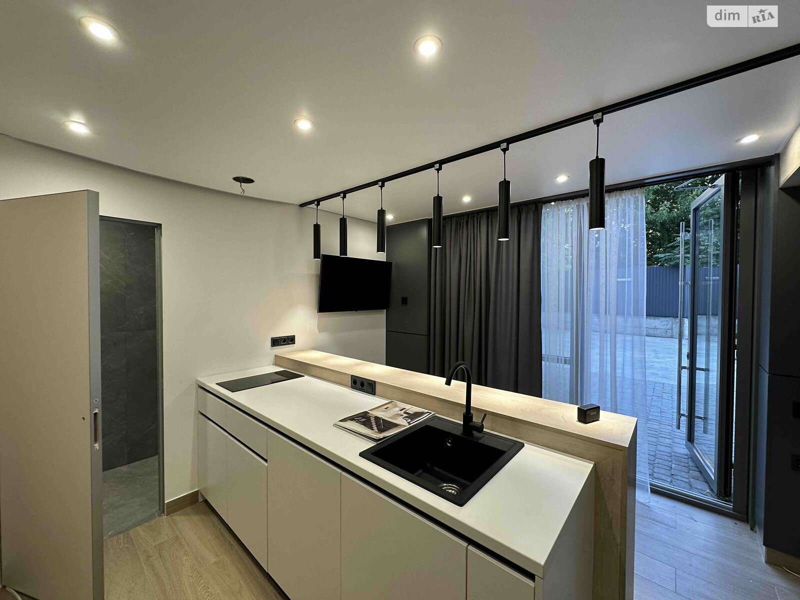 Продаж однокімнатної квартири в Дніпрі, на просп. Науки, район Шевченківський фото 1 Продаж однокімнатної квартири в Дніпрі, на просп. Науки, район Шевченківський фото 1