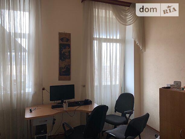 Продаж чотирикімнатної квартири в Дніпрі на вул. Воскресенська район Шевченківський фото 1 Продаж чотирикімнатної квартири в Дніпрі на вул. Воскресенська район Шевченківський фото 1