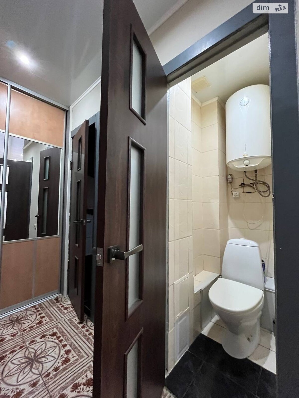 Продаж трикімнатної квартири в Дніпрі, на мас. Тополя-3 77А/1, район Шевченківський фото 1 Продаж трикімнатної квартири в Дніпрі, на мас. Тополя-3 77А/1, район Шевченківський фото 1