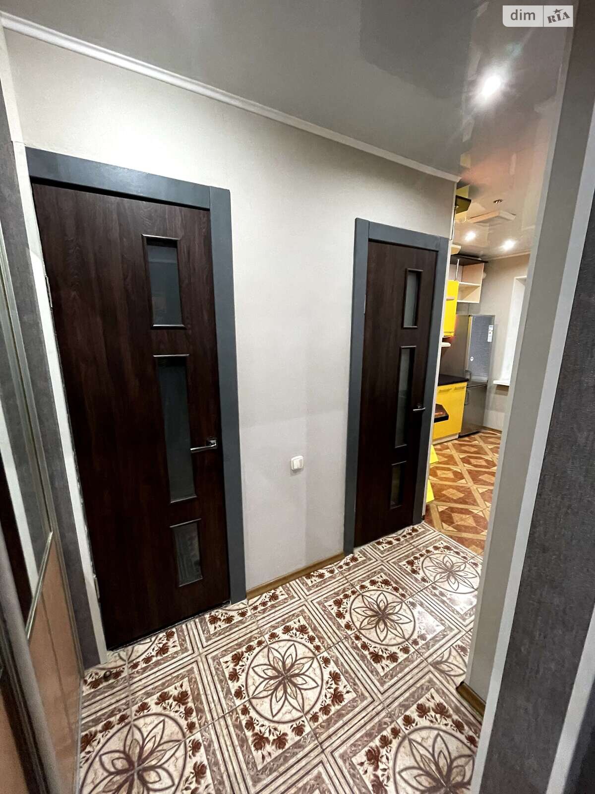 Продаж трикімнатної квартири в Дніпрі, на мас. Тополя-3 77А/1, район Шевченківський фото 1 Продаж трикімнатної квартири в Дніпрі, на мас. Тополя-3 77А/1, район Шевченківський фото 1