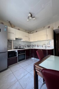 Продажа трехкомнатной квартиры в Днепре, на мас. Тополь-3 13, район Шевченковский фото 2