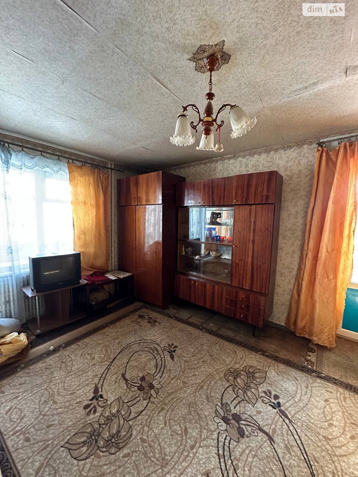 Продажа однокомнатной квартиры в Днепре, на ул. Тополиная 17, район Шевченковский фото 1 Продажа однокомнатной квартиры в Днепре, на ул. Тополиная 17, район Шевченковский фото 1