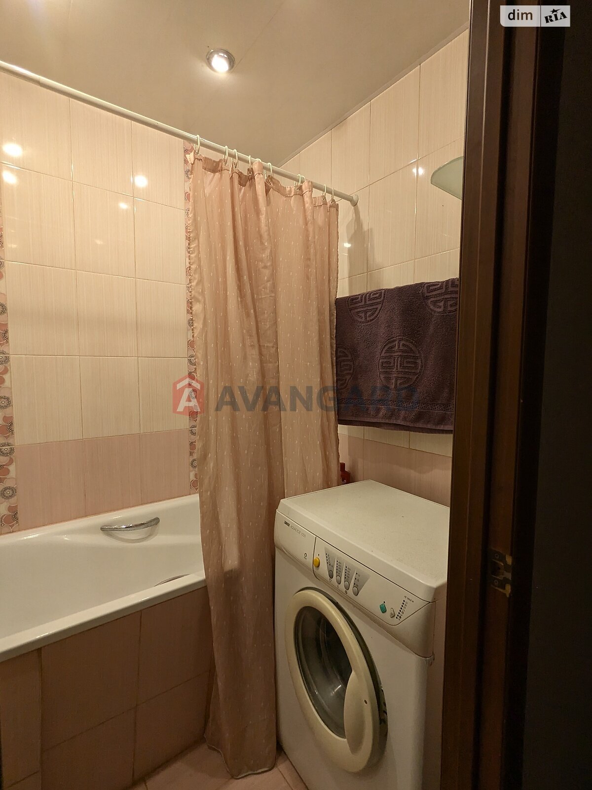 Продажа трехкомнатной квартиры в Днепре, на мас. Тополь-2 16, район Шевченковский фото 1
