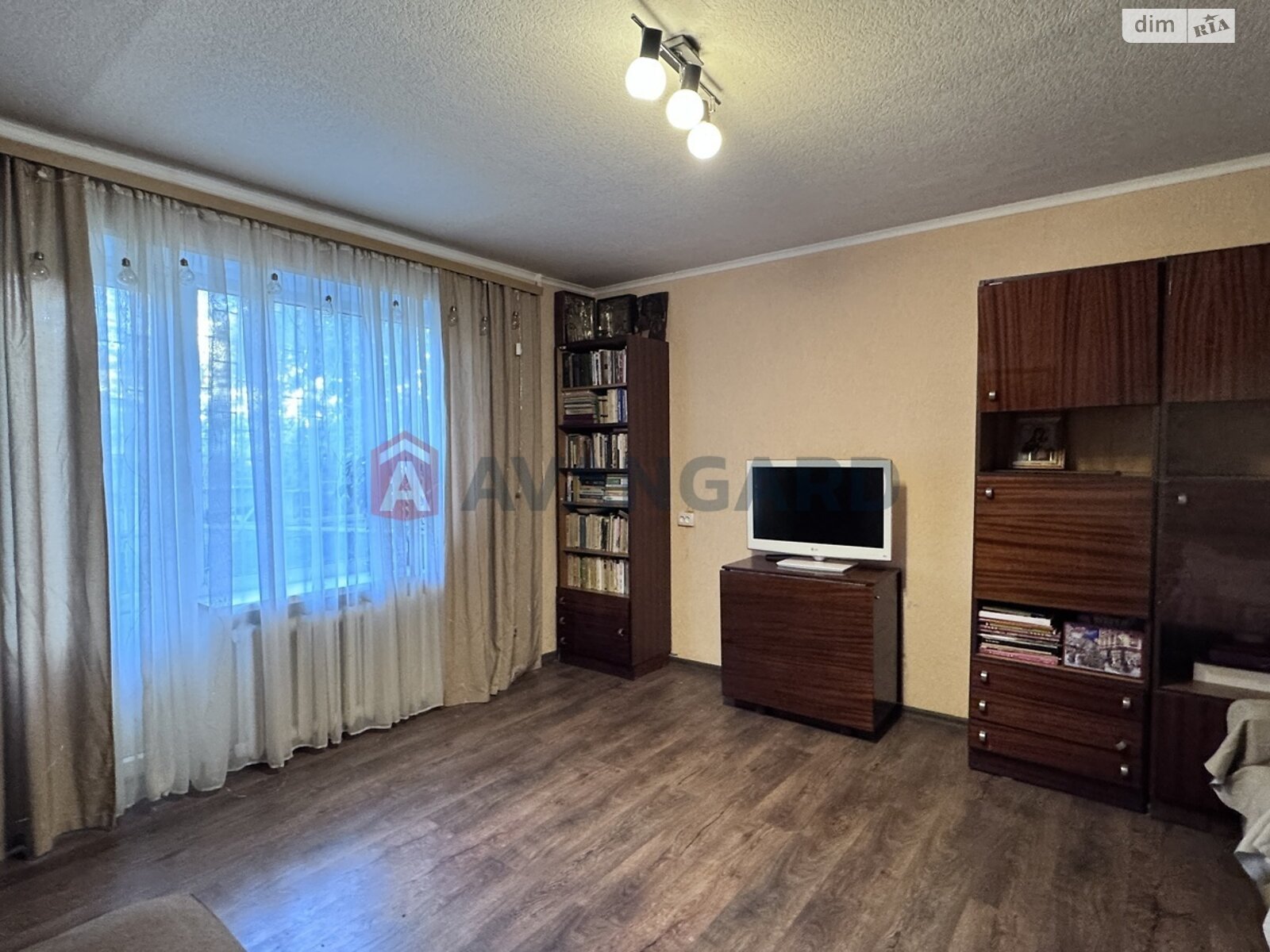 Продажа трехкомнатной квартиры в Днепре, на мас. Тополь-2 16, район Шевченковский фото 1