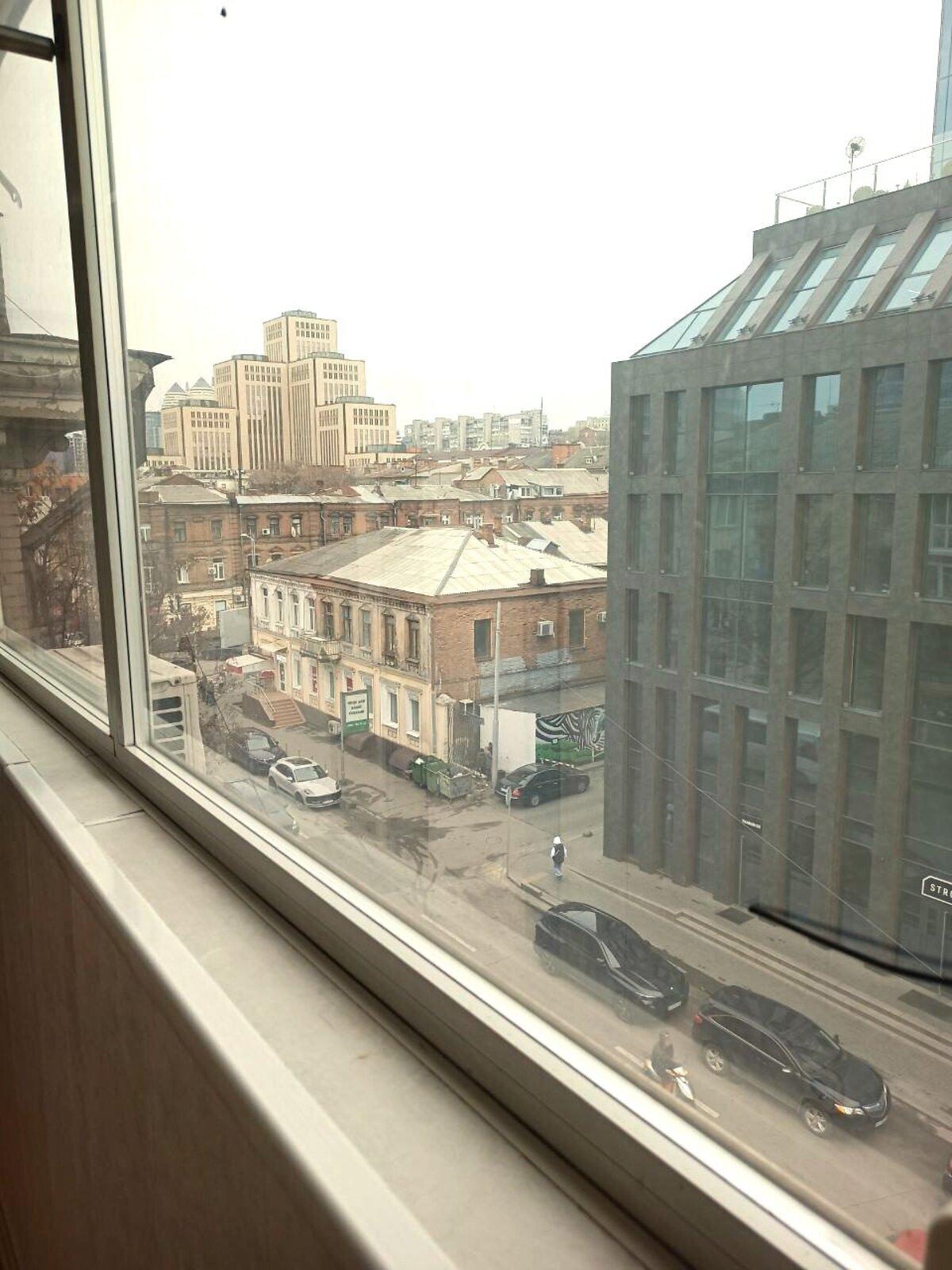 Продажа трехкомнатной квартиры в Днепре, на ул. Вячеслава Липинского 1, район Шевченковский фото 1 Продажа трехкомнатной квартиры в Днепре, на ул. Вячеслава Липинского 1, район Шевченковский фото 1
