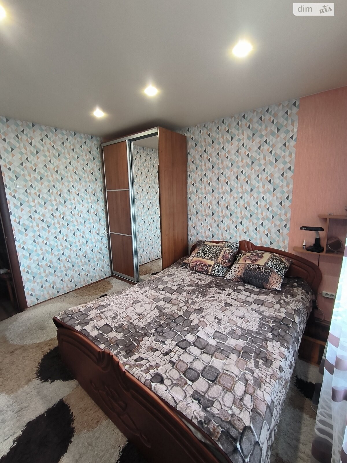 Продажа трехкомнатной квартиры в Днепре, на шоссе Запорожское 48, район Шевченковский фото 1 Продажа трехкомнатной квартиры в Днепре, на шоссе Запорожское 48, район Шевченковский фото 1