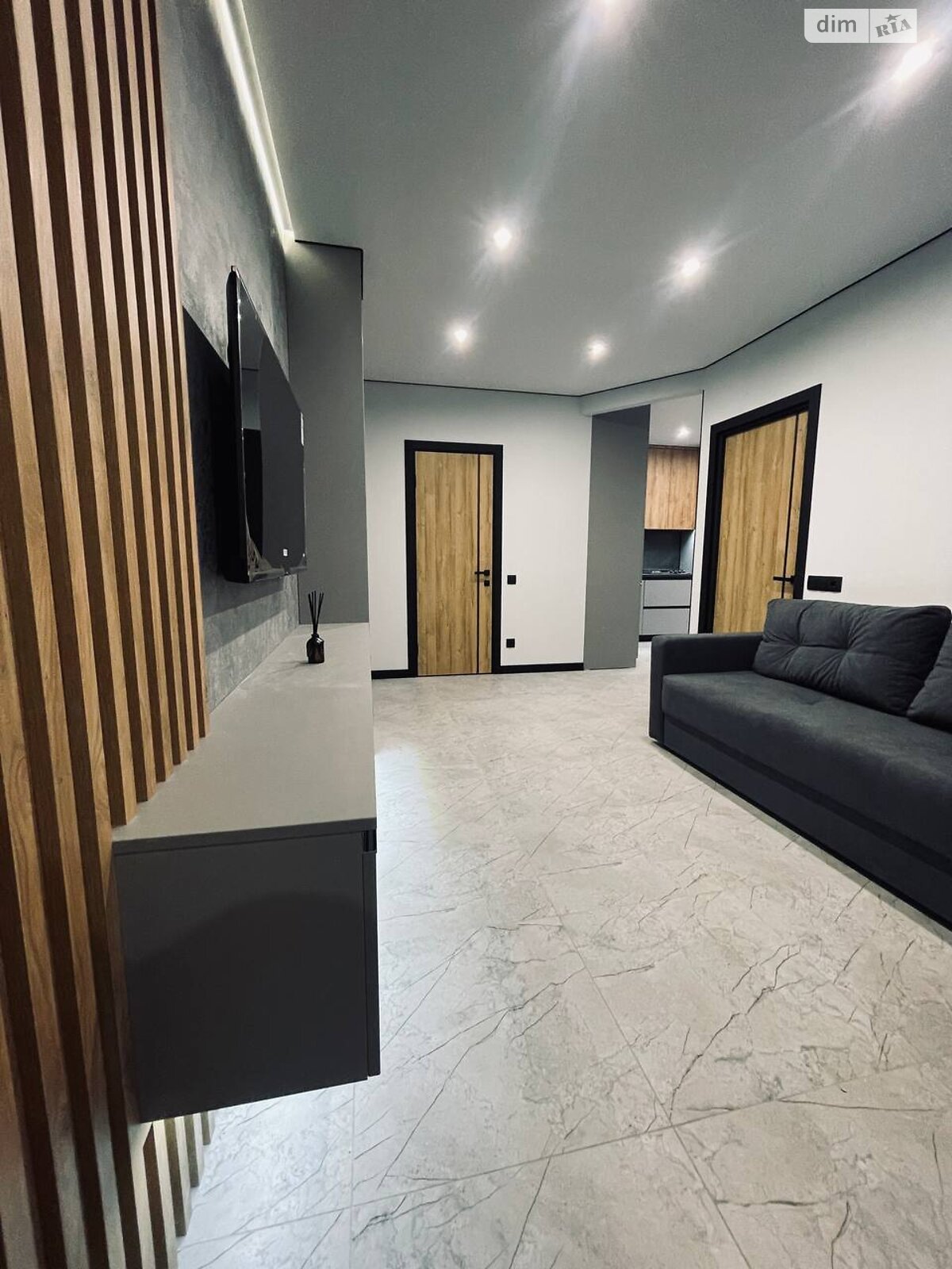 Продажа трехкомнатной квартиры в Днепре, на шоссе Запорожское 32А, район Шевченковский фото 1 Продажа трехкомнатной квартиры в Днепре, на шоссе Запорожское 32А, район Шевченковский фото 1