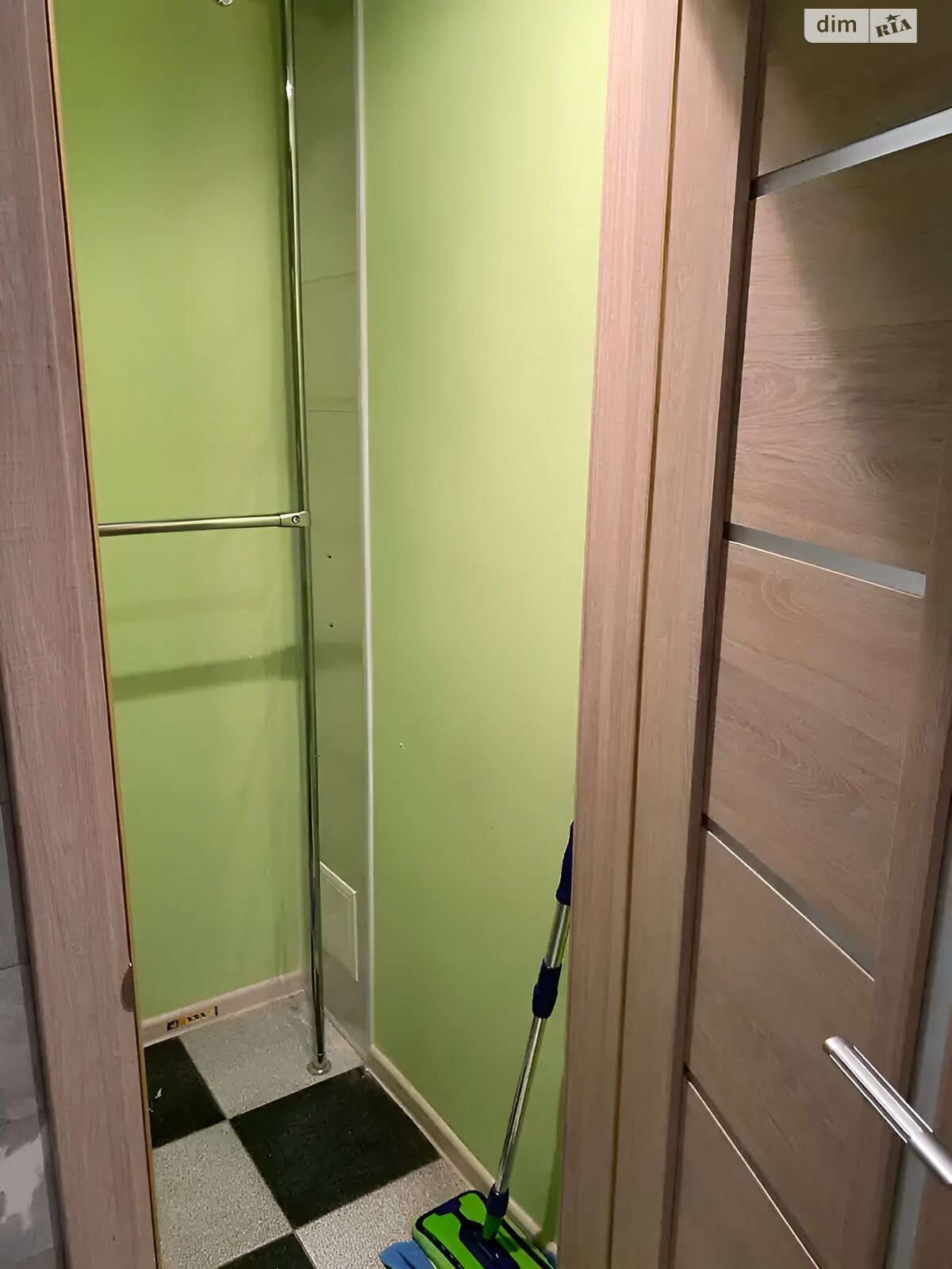 Продажа трехкомнатной квартиры в Днепре, на шоссе Запорожское, район Шевченковский фото 1 Продажа трехкомнатной квартиры в Днепре, на шоссе Запорожское, район Шевченковский фото 1