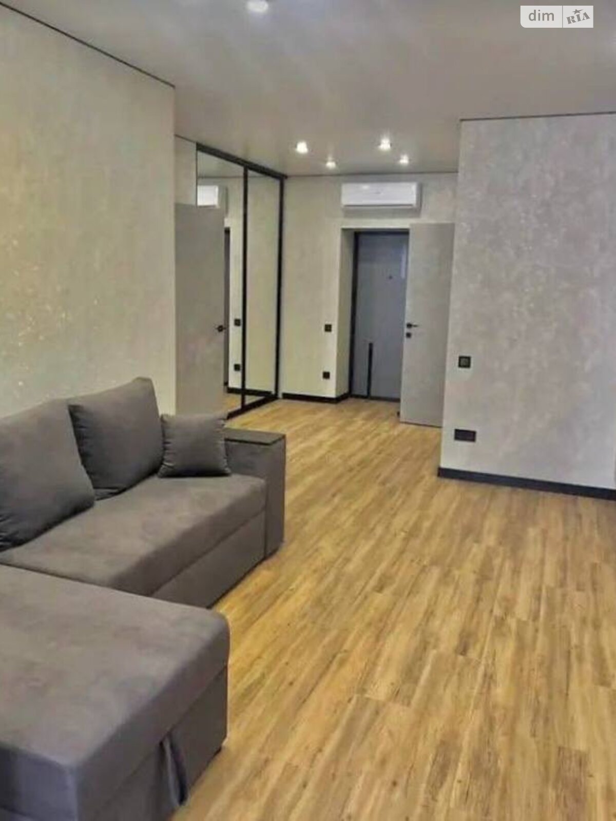 Продаж двокімнатної квартири в Дніпрі, на шосе Запорізьке 32, кв. 7, район Шевченківський фото 1 Продаж двокімнатної квартири в Дніпрі, на шосе Запорізьке 32, кв. 7, район Шевченківський фото 1