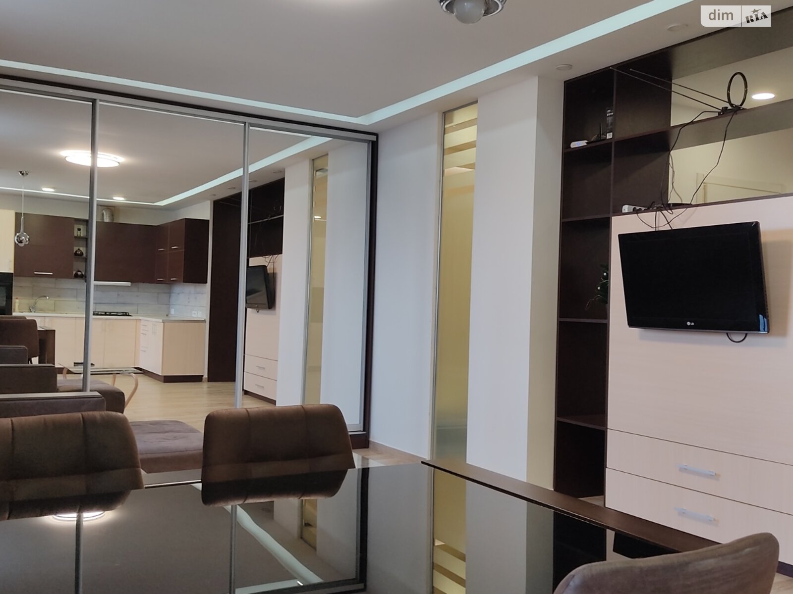 Продажа двухкомнатной квартиры в Днепре, на шоссе Запорожское 28Ц, район Шевченковский фото 1 Продажа двухкомнатной квартиры в Днепре, на шоссе Запорожское 28Ц, район Шевченковский фото 1