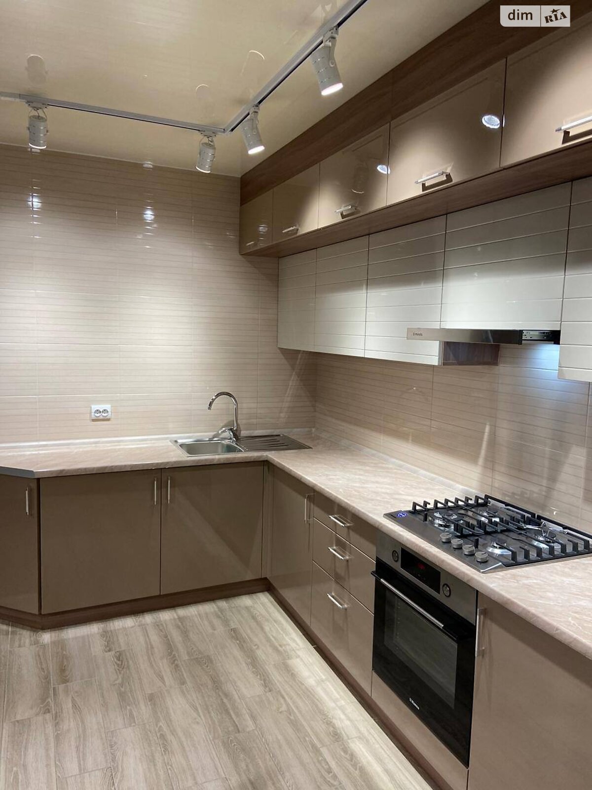 Продажа однокомнатной квартиры в Днепре, на шоссе Запорожское 30Ц, район Шевченковский фото 1 Продажа однокомнатной квартиры в Днепре, на шоссе Запорожское 30Ц, район Шевченковский фото 1