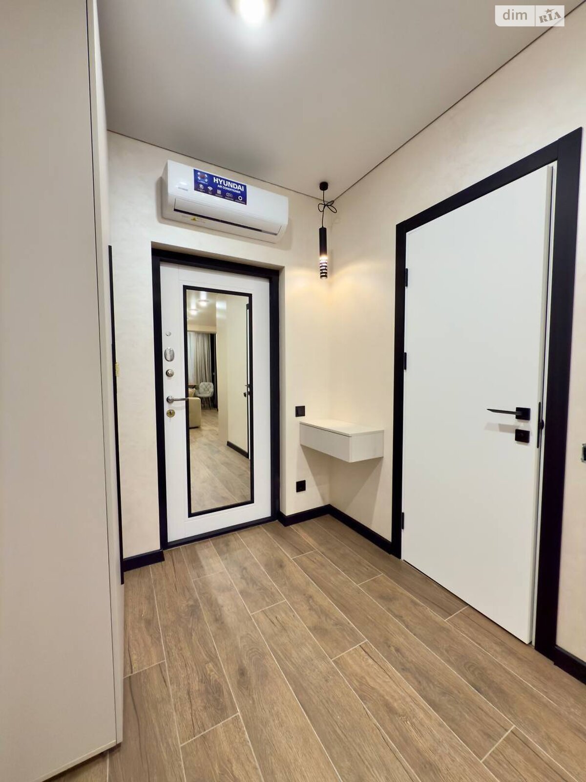 Продажа однокомнатной квартиры в Днепре, на шоссе Запорожское, район Шевченковский фото 1 Продажа однокомнатной квартиры в Днепре, на шоссе Запорожское, район Шевченковский фото 1