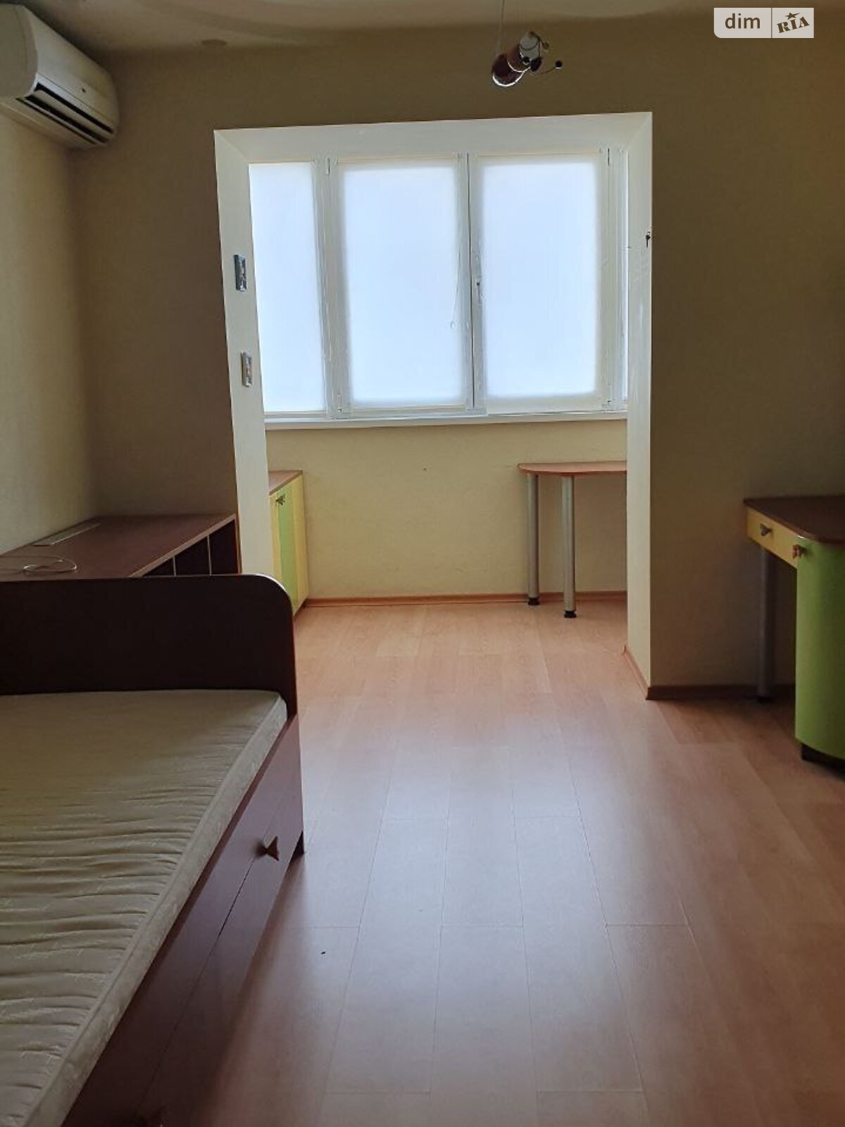 Продажа трехкомнатной квартиры в Днепре, на бул. Звездный, фото 1 Продажа трехкомнатной квартиры в Днепре, на бул. Звездный, фото 1