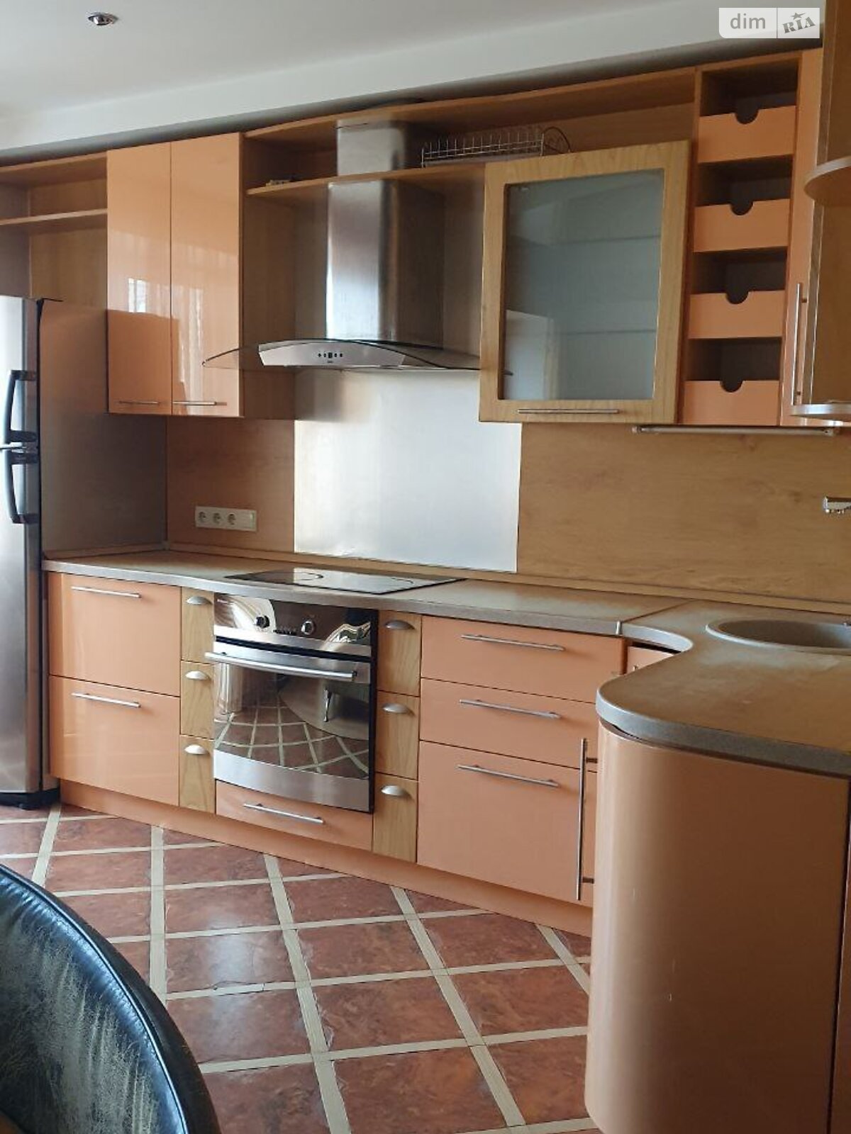 Продажа трехкомнатной квартиры в Днепре, на бул. Звездный, фото 1 Продажа трехкомнатной квартиры в Днепре, на бул. Звездный, фото 1