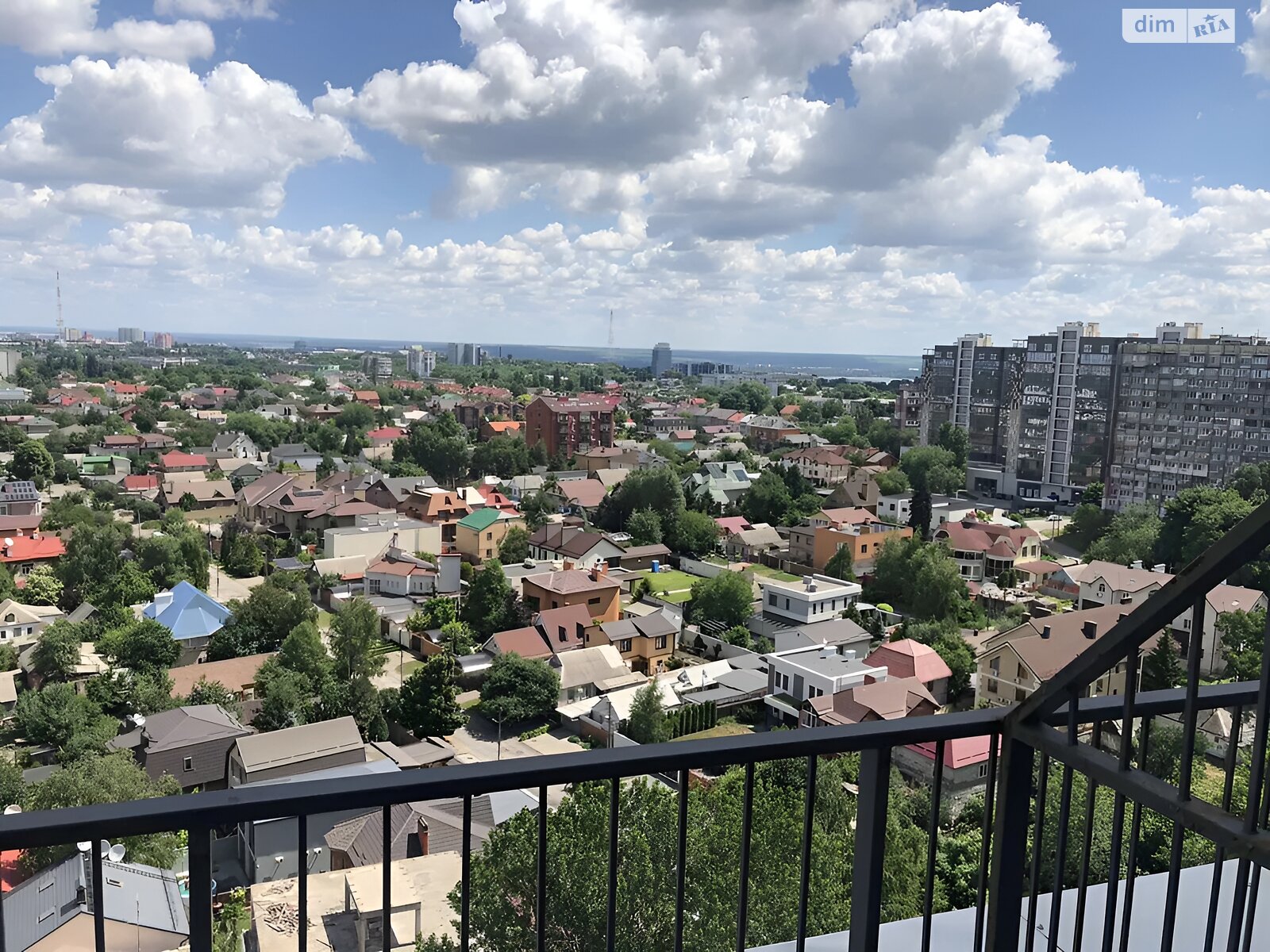 Продажа трехкомнатной квартиры в Днепре, на бул. Звездный 1М, район Шевченковский фото 1 Продажа трехкомнатной квартиры в Днепре, на бул. Звездный 1М, район Шевченковский фото 1