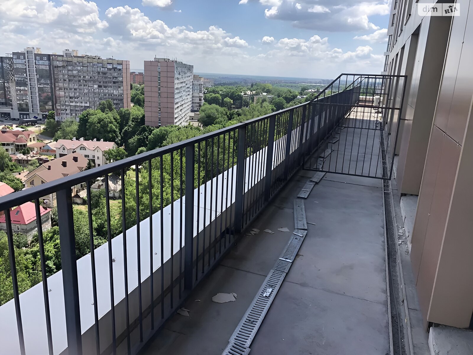 Продажа трехкомнатной квартиры в Днепре, на бул. Звездный 1М, район Шевченковский фото 1 Продажа трехкомнатной квартиры в Днепре, на бул. Звездный 1М, район Шевченковский фото 1