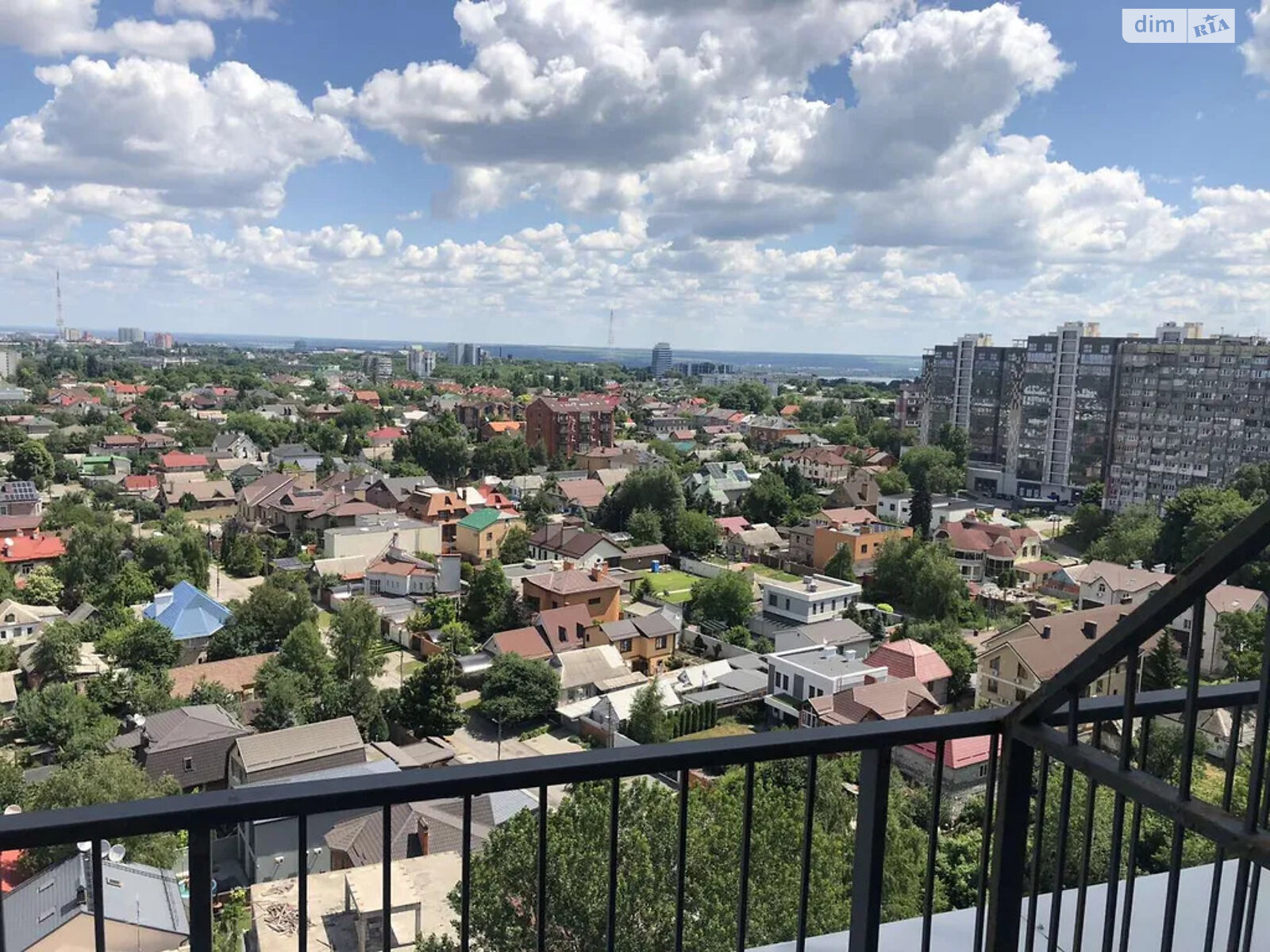 Продажа трехкомнатной квартиры в Днепре, на бул. Звездный 1М, район Шевченковский фото 1 Продажа трехкомнатной квартиры в Днепре, на бул. Звездный 1М, район Шевченковский фото 1